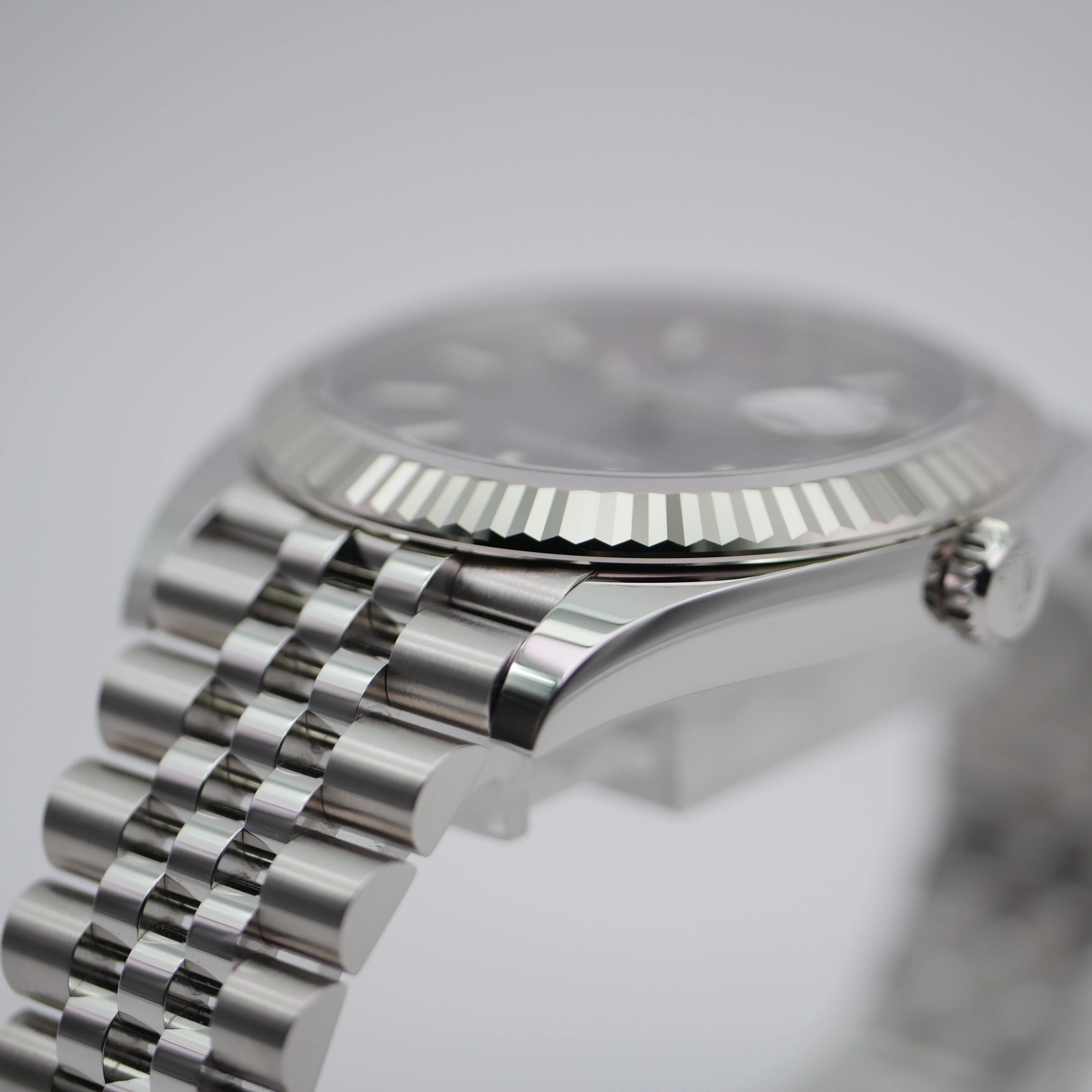 Rolex Datejust 41 – Ref. 126334, Neu – 9/10