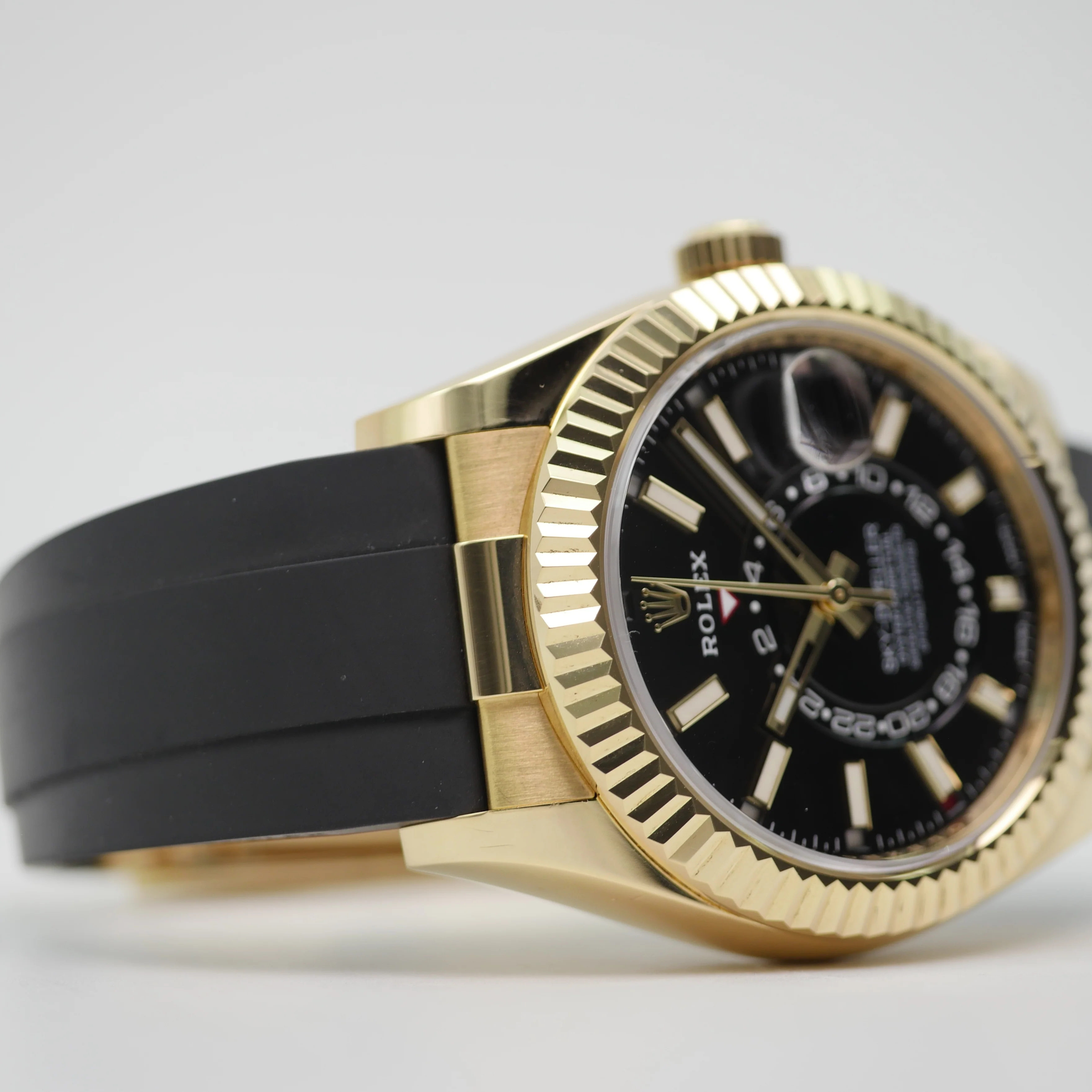 Rolex Sky-Dweller – Ref. 326238, Sehr gut – 4/10