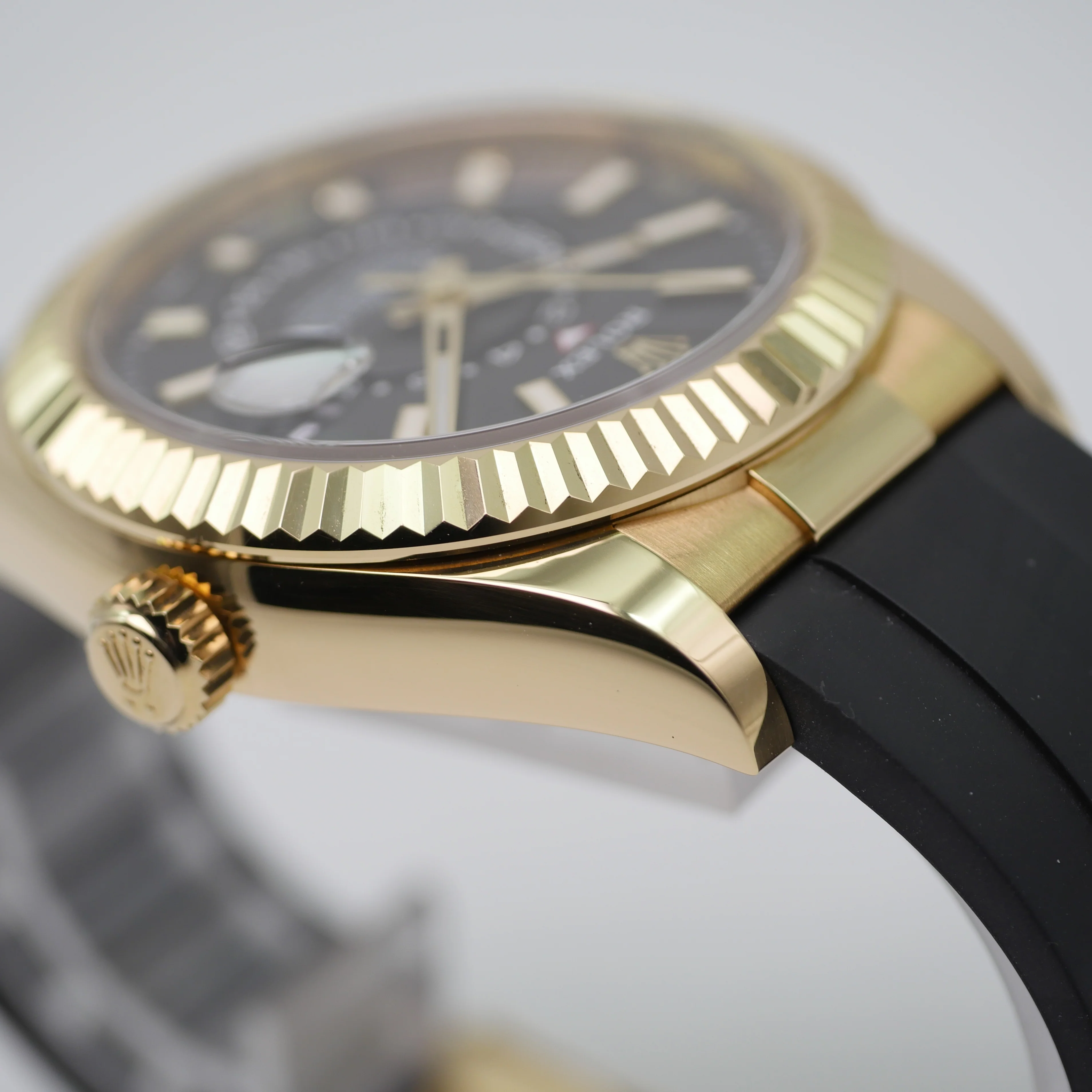 Rolex Sky-Dweller – Ref. 326238, Sehr gut – 6/10