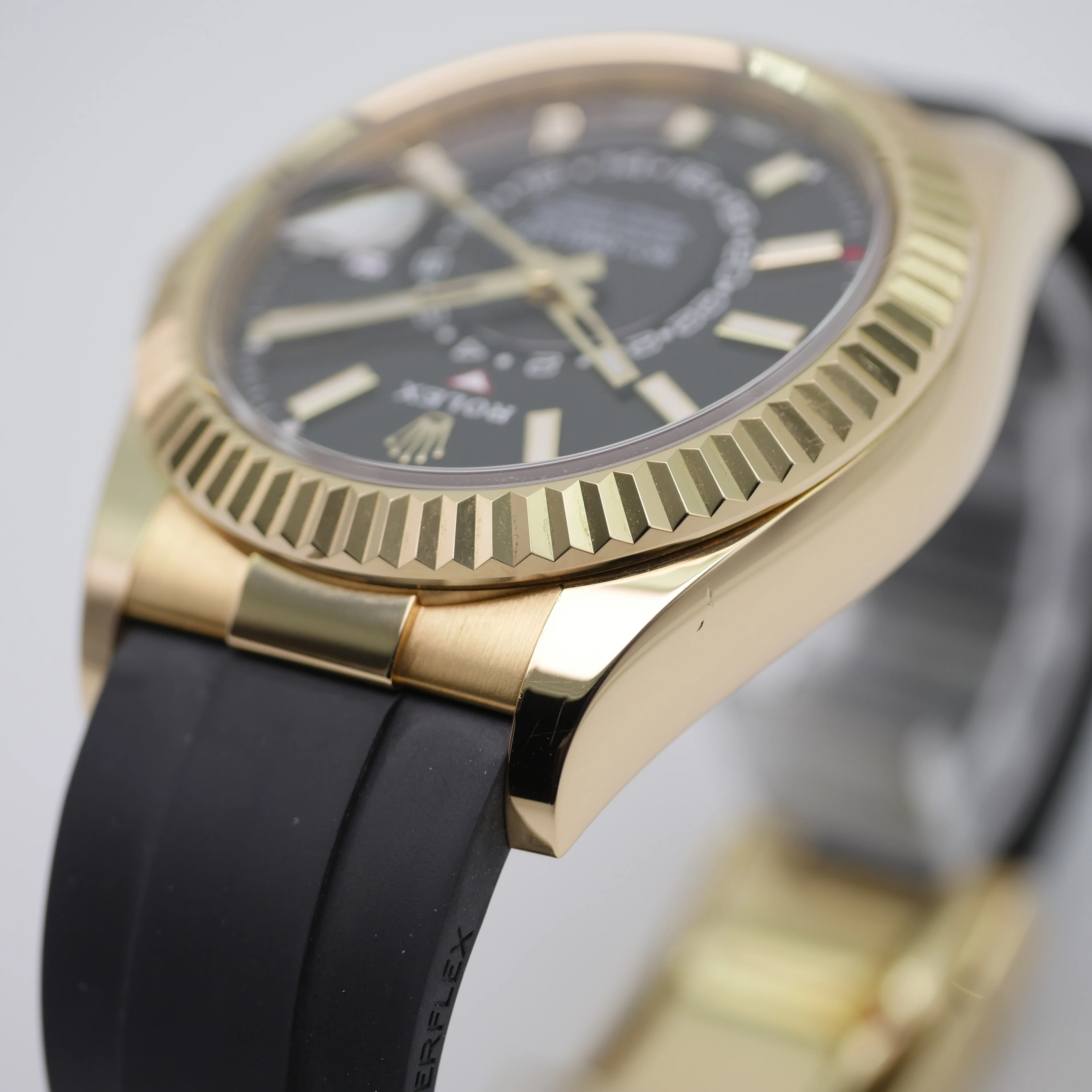 Rolex Sky-Dweller – Ref. 326238, Sehr gut – 10/10