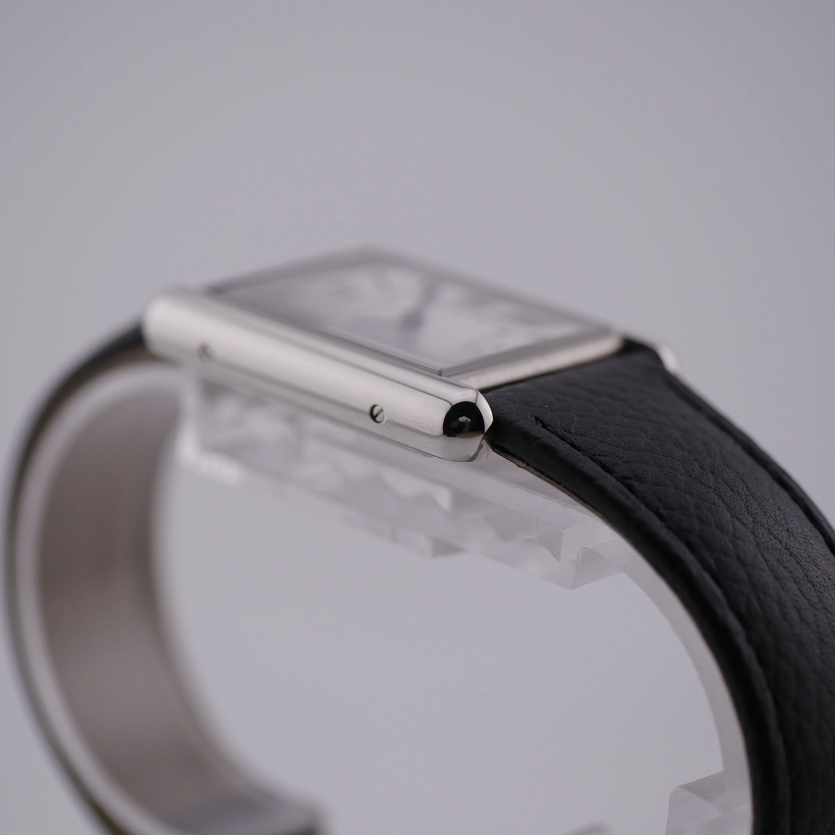 Cartier Tank Must – Ref. WSTA0136, Wie neu – 2/10
