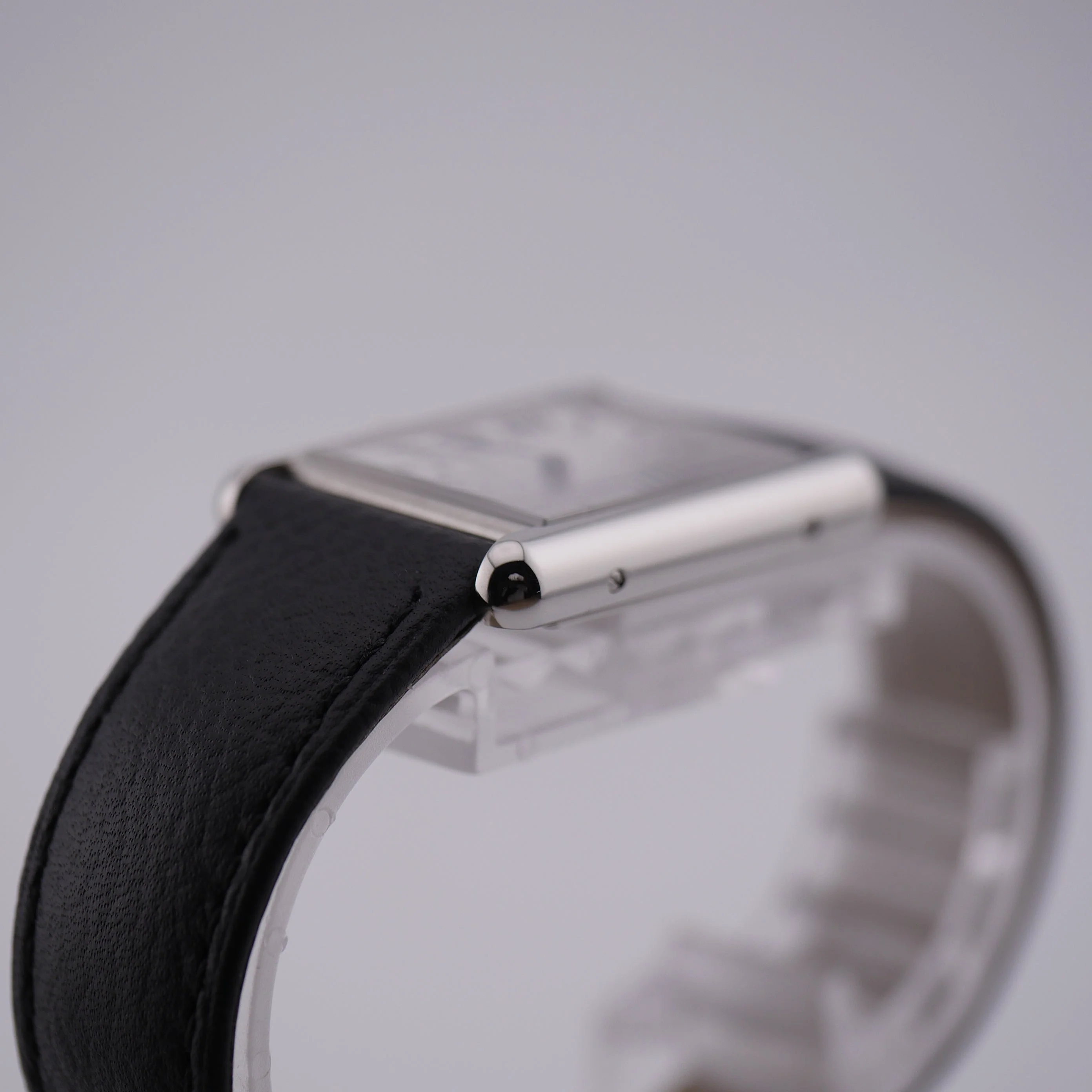Cartier Tank Must – Ref. WSTA0136, Wie neu – 9/10