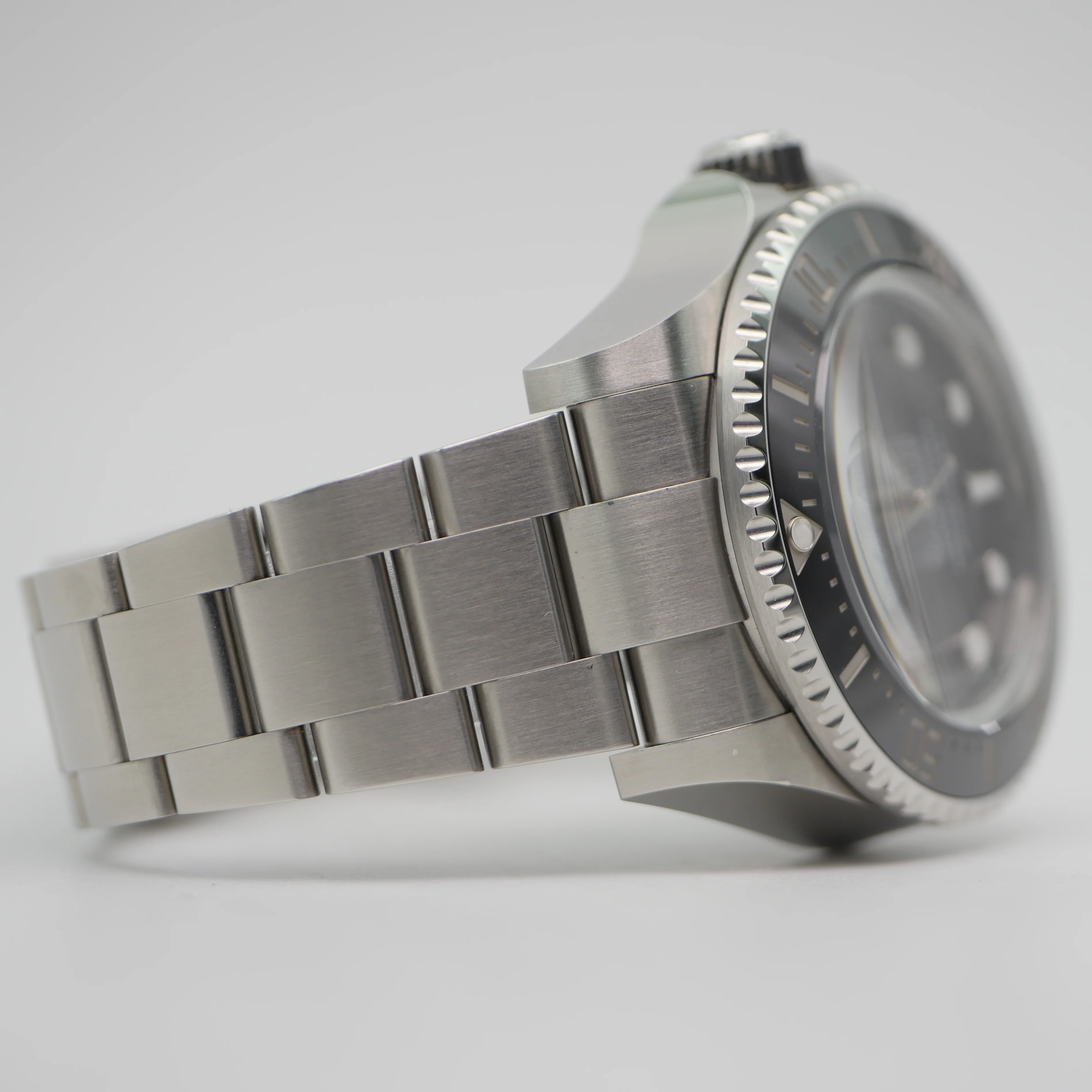 Rolex Deepsea – Ref. 136660, Wie neu – 5/10