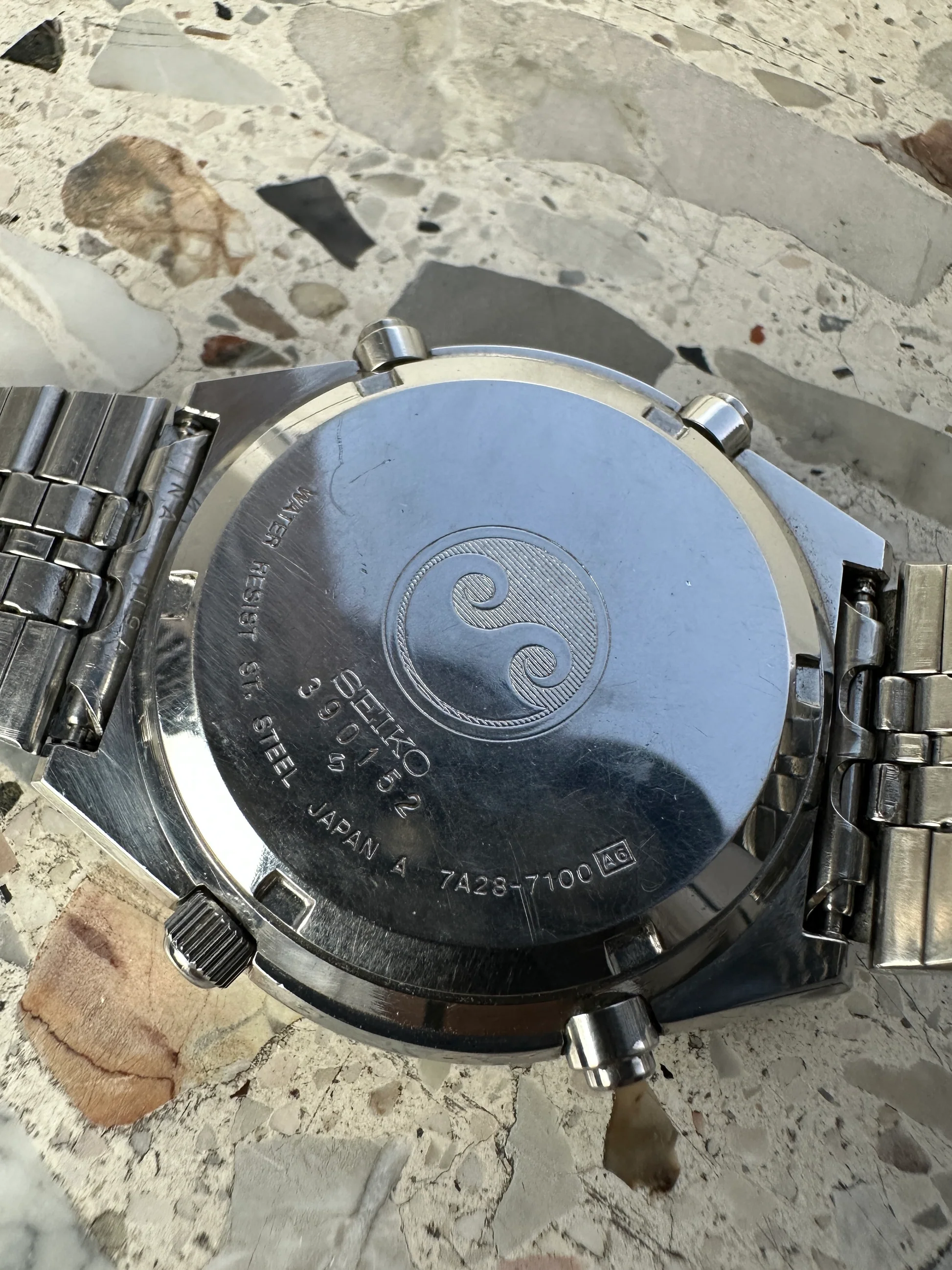 Seiko Quartz Chronograph Sports ‘Speedmaster’ – Ref. 7A28-8100, good – 10/15