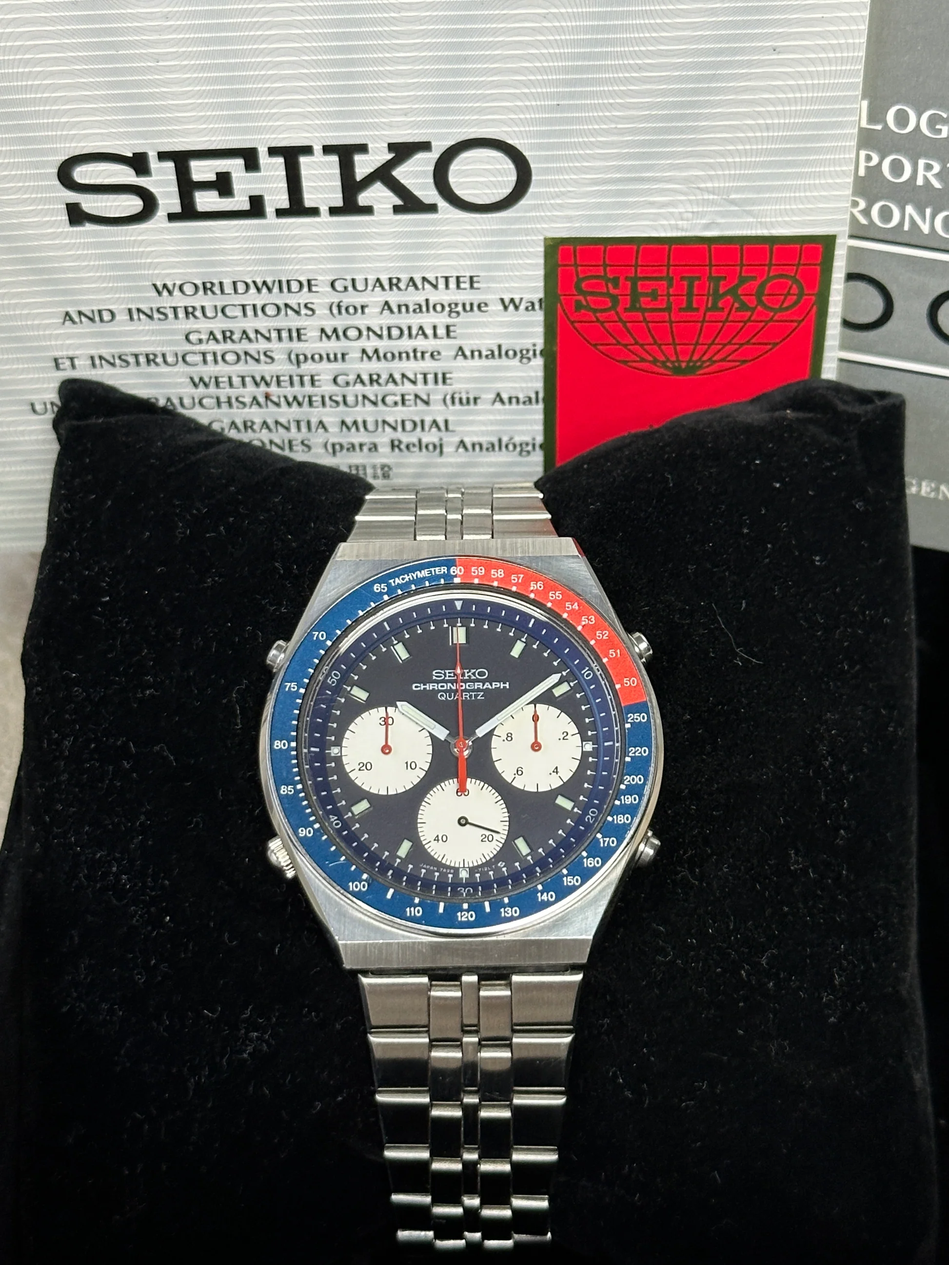 Seiko Quartz Chronograph Sports ‘Speedmaster’ – Ref. 7A28-8100, good – 11/15