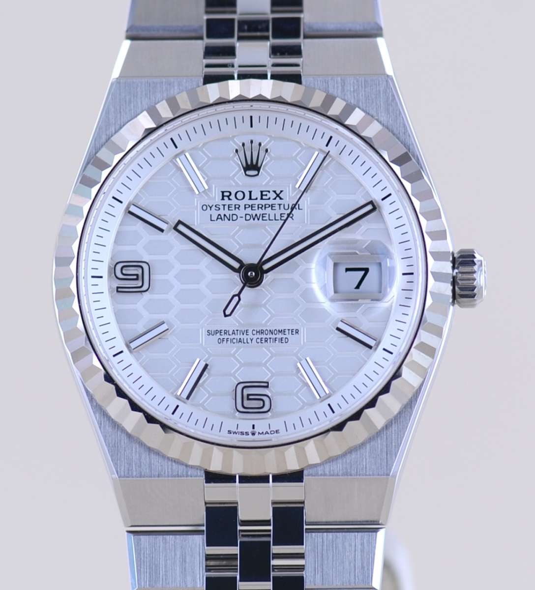 Rolex Land-Dweller – Ref. 127234, Wie neu – Bild 1/3