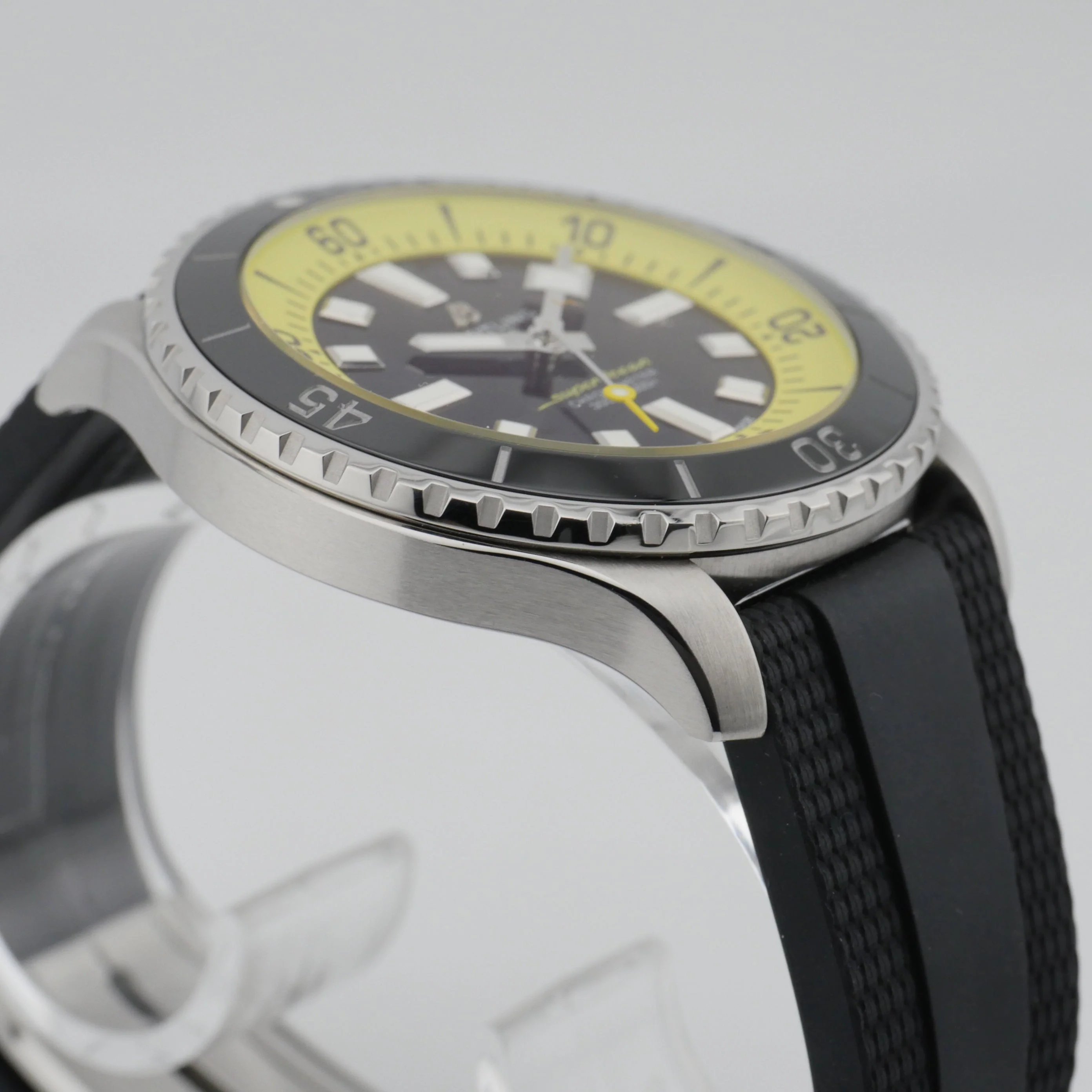 Breitling Superocean – Ref. A173762A1B1S1, Sehr gut – 6/9