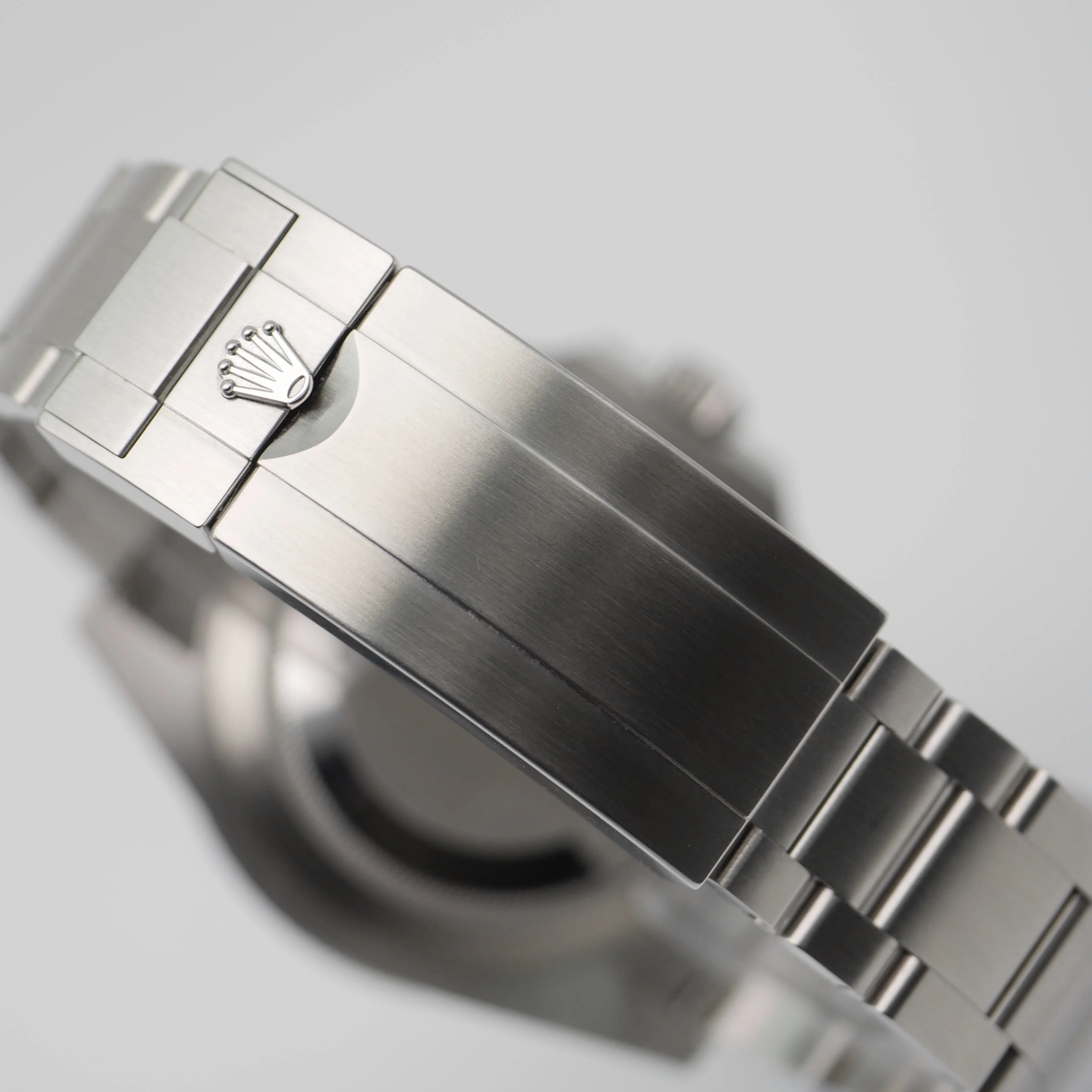 Rolex Submariner – Ref. 124060, Sehr gut – 2/8
