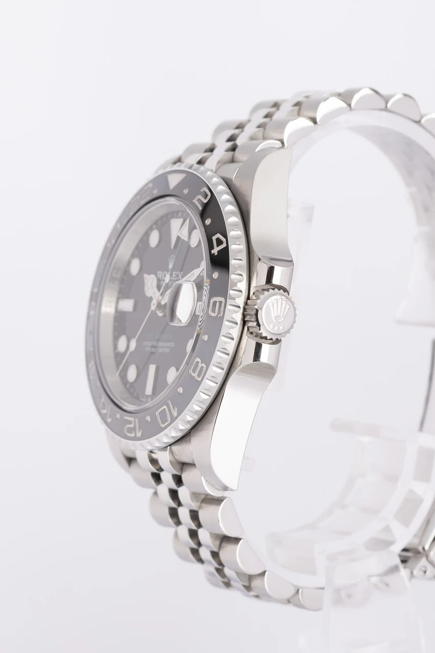 Rolex GMT-Master II – Ref. 126710GRNR, Sehr gut – 6/10