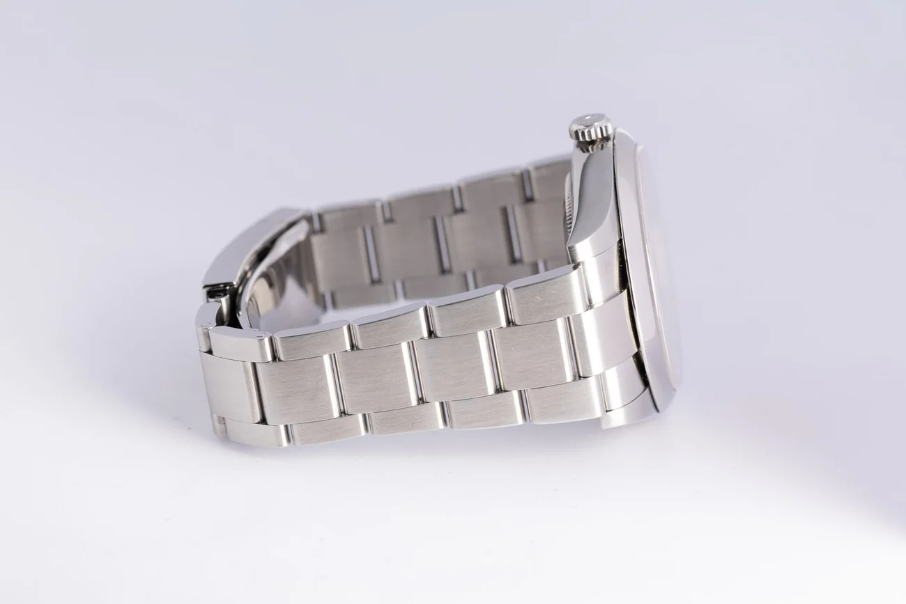 Rolex Oyster Perpetual – Ref. 124300, very good – 6/10