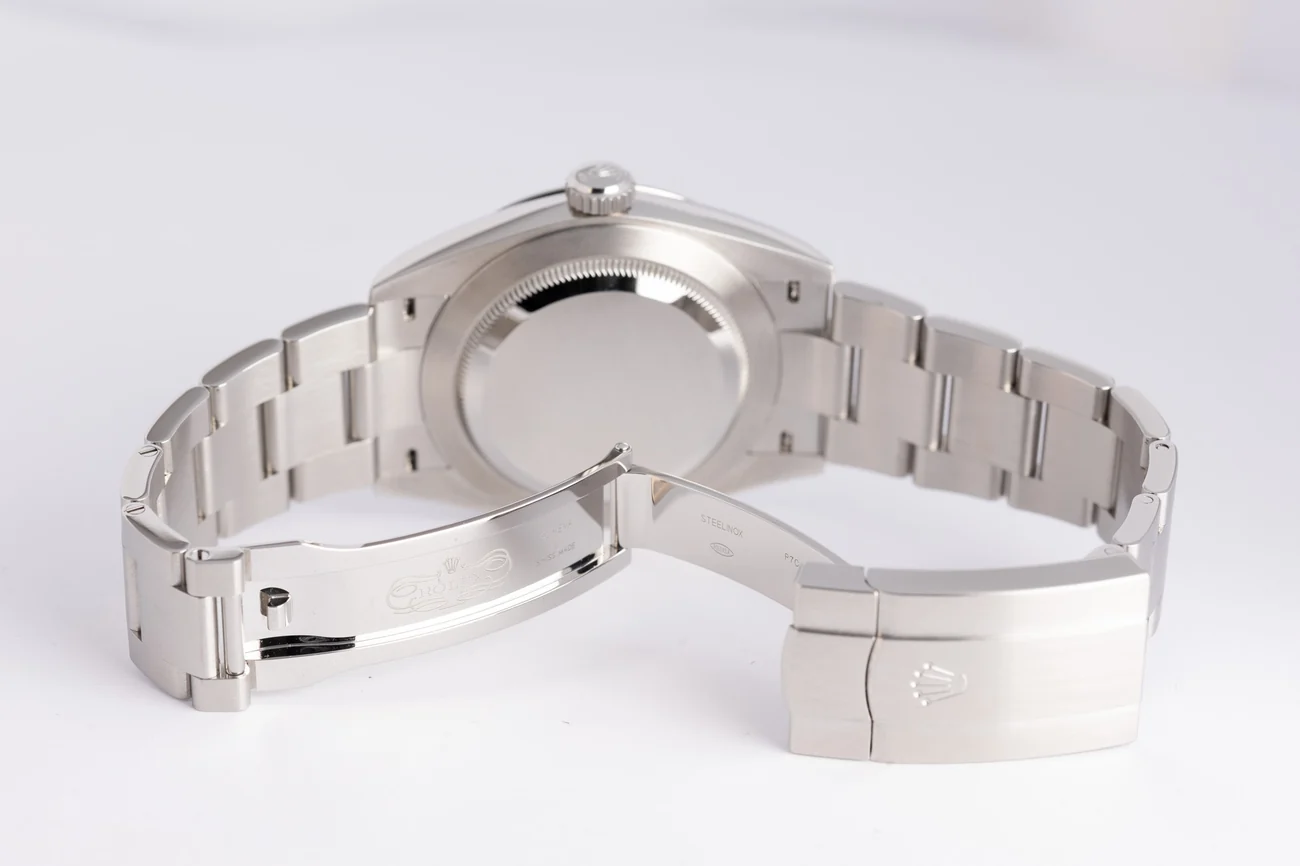 Rolex Oyster Perpetual – Ref. 134300, Sehr gut – 10/10