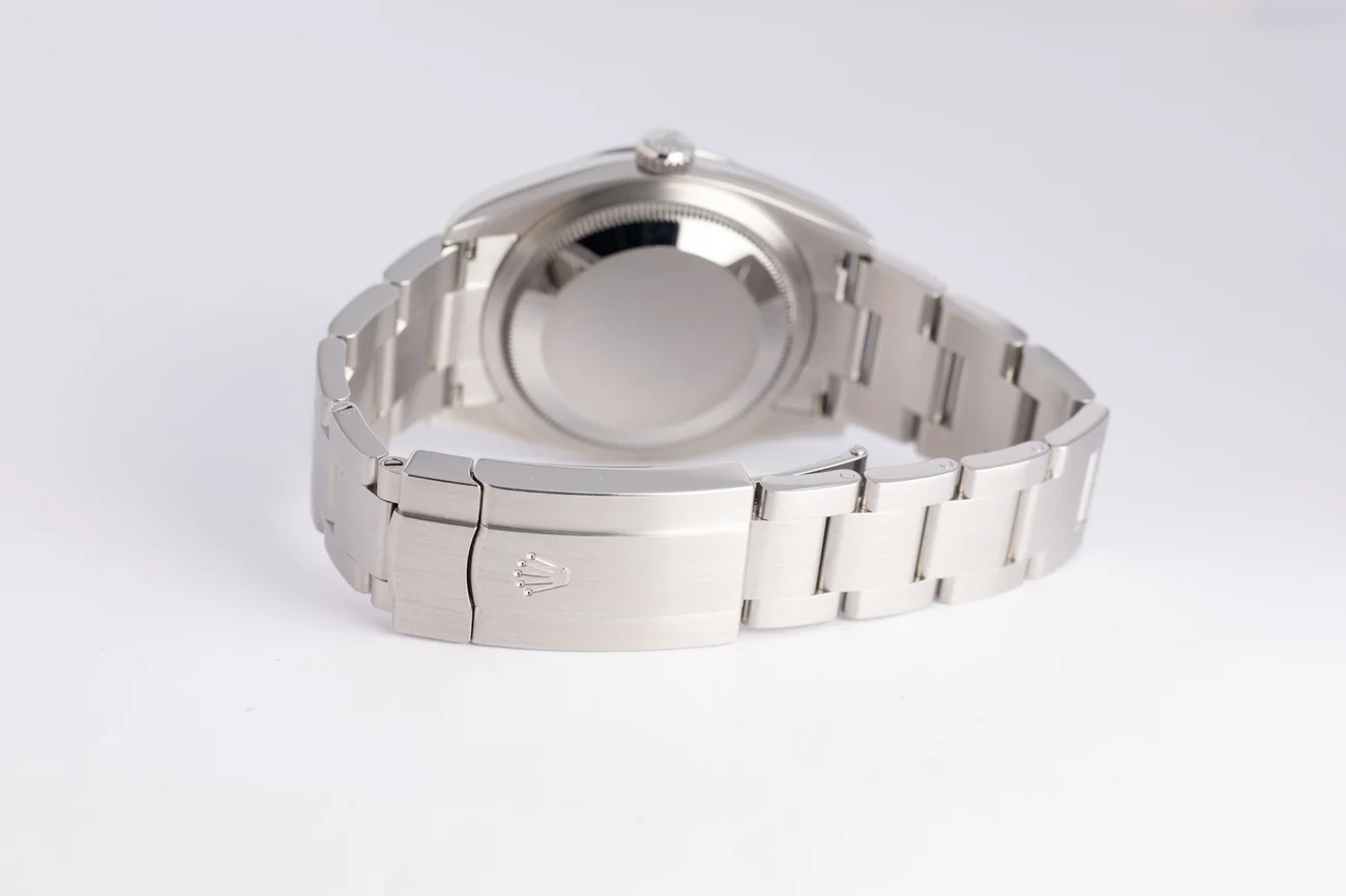Rolex Oyster Perpetual – Ref. 126000, very good – 9/10
