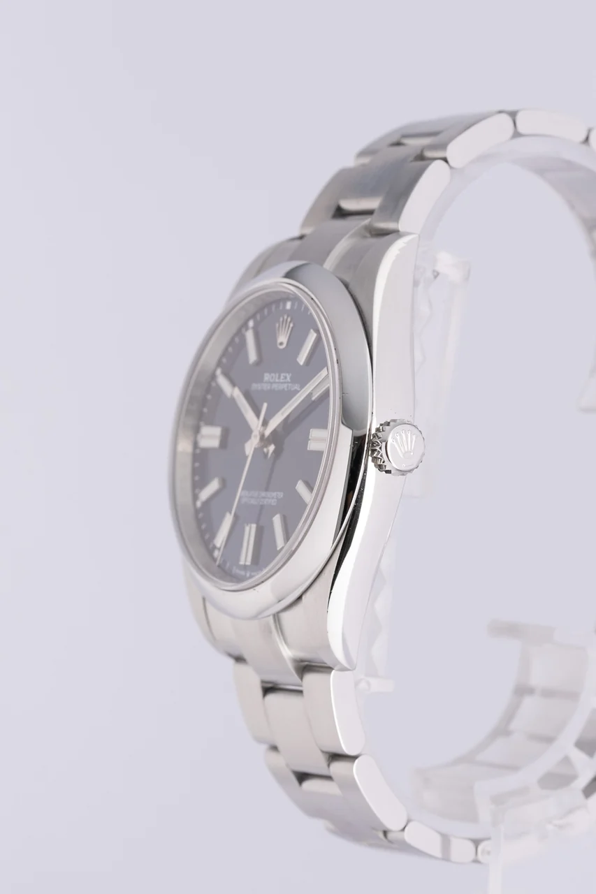 Rolex Oyster Perpetual – Ref. 124300, Sehr gut – 5/10