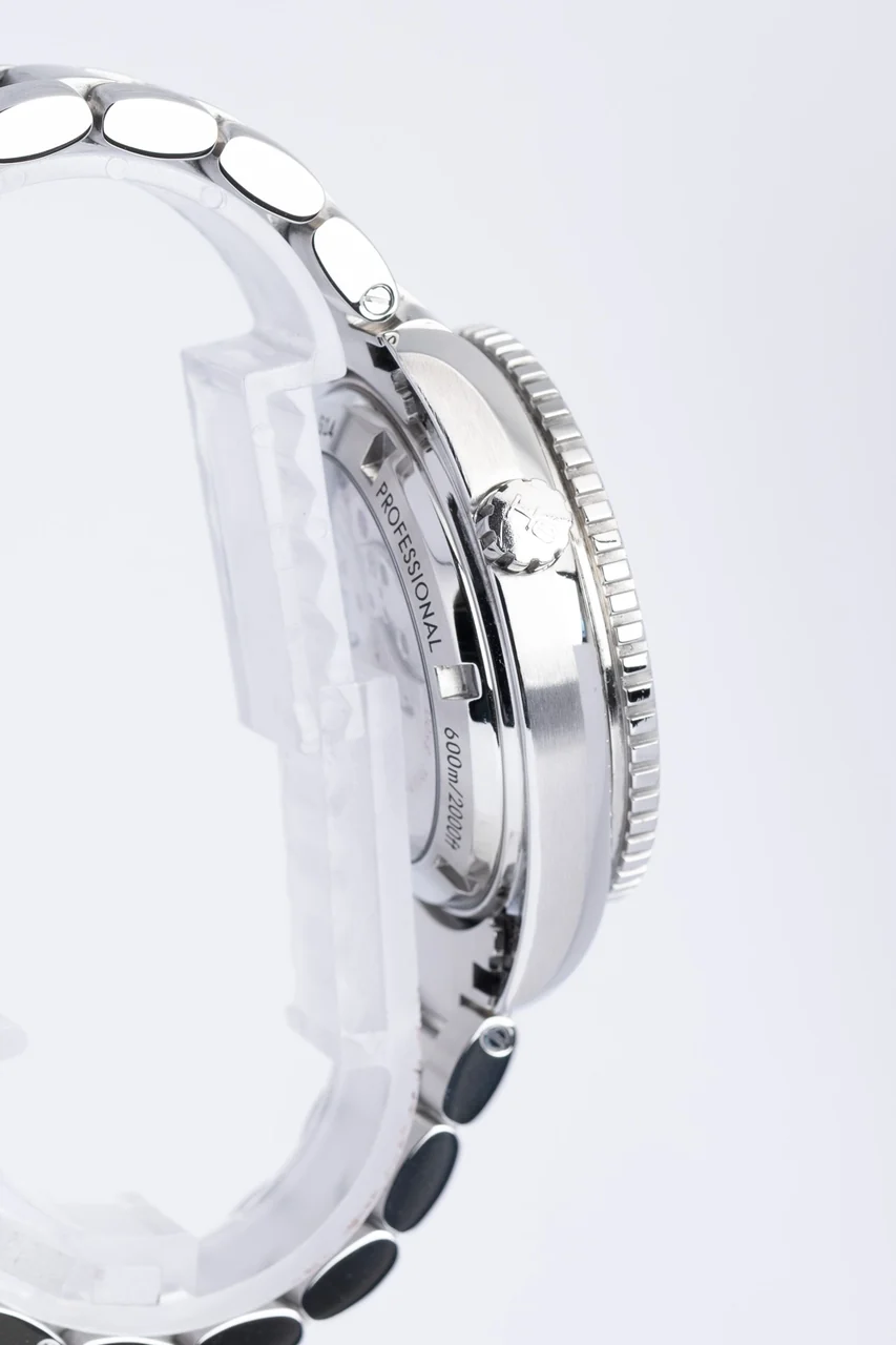 Omega Seamaster Planet Ocean – Ref. 23230422101002, Sehr gut – Bild 2/11
