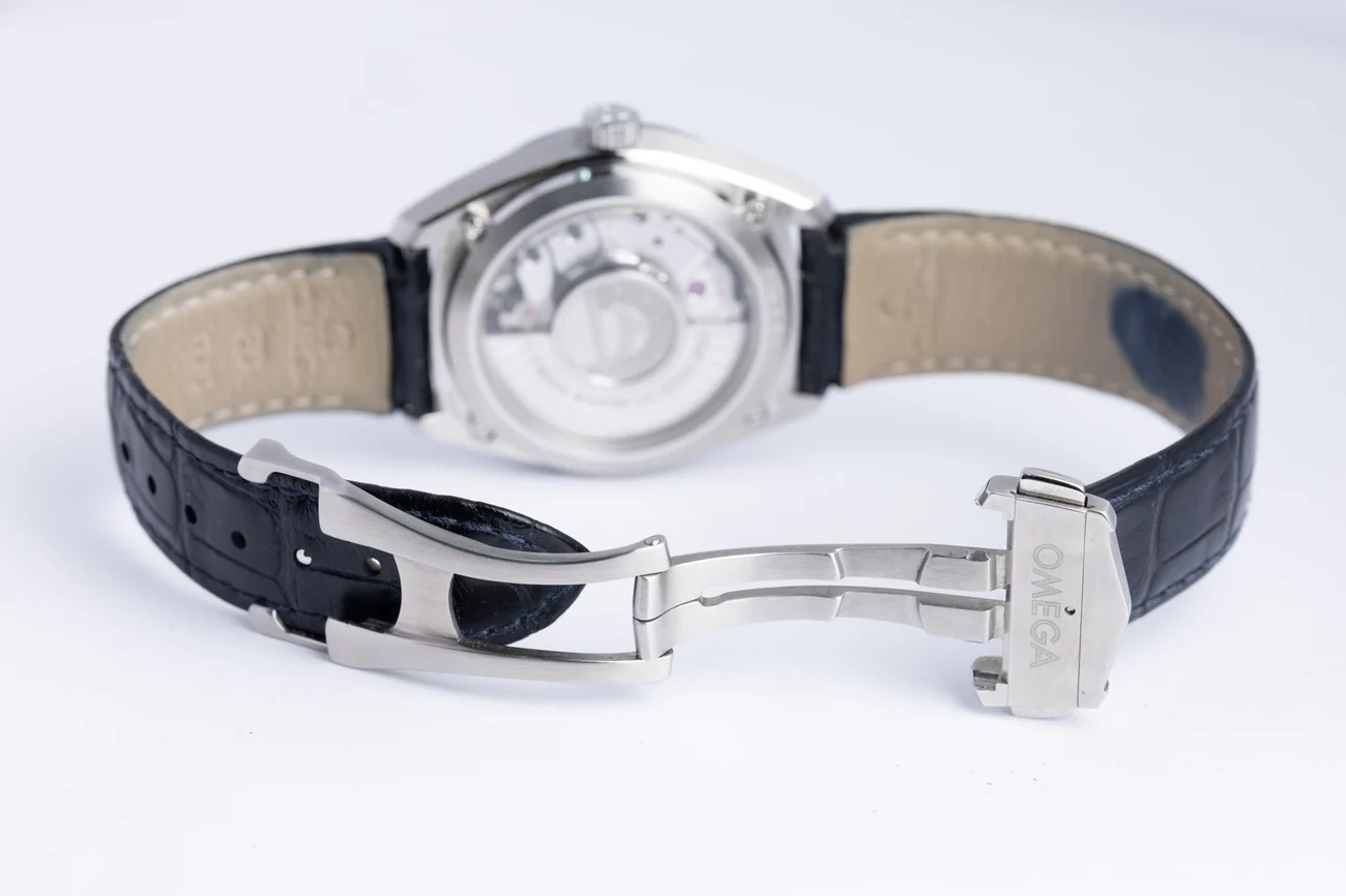 Omega Globemaster – Ref. 130.33.39.21.03.001, Sehr gut – 7/10