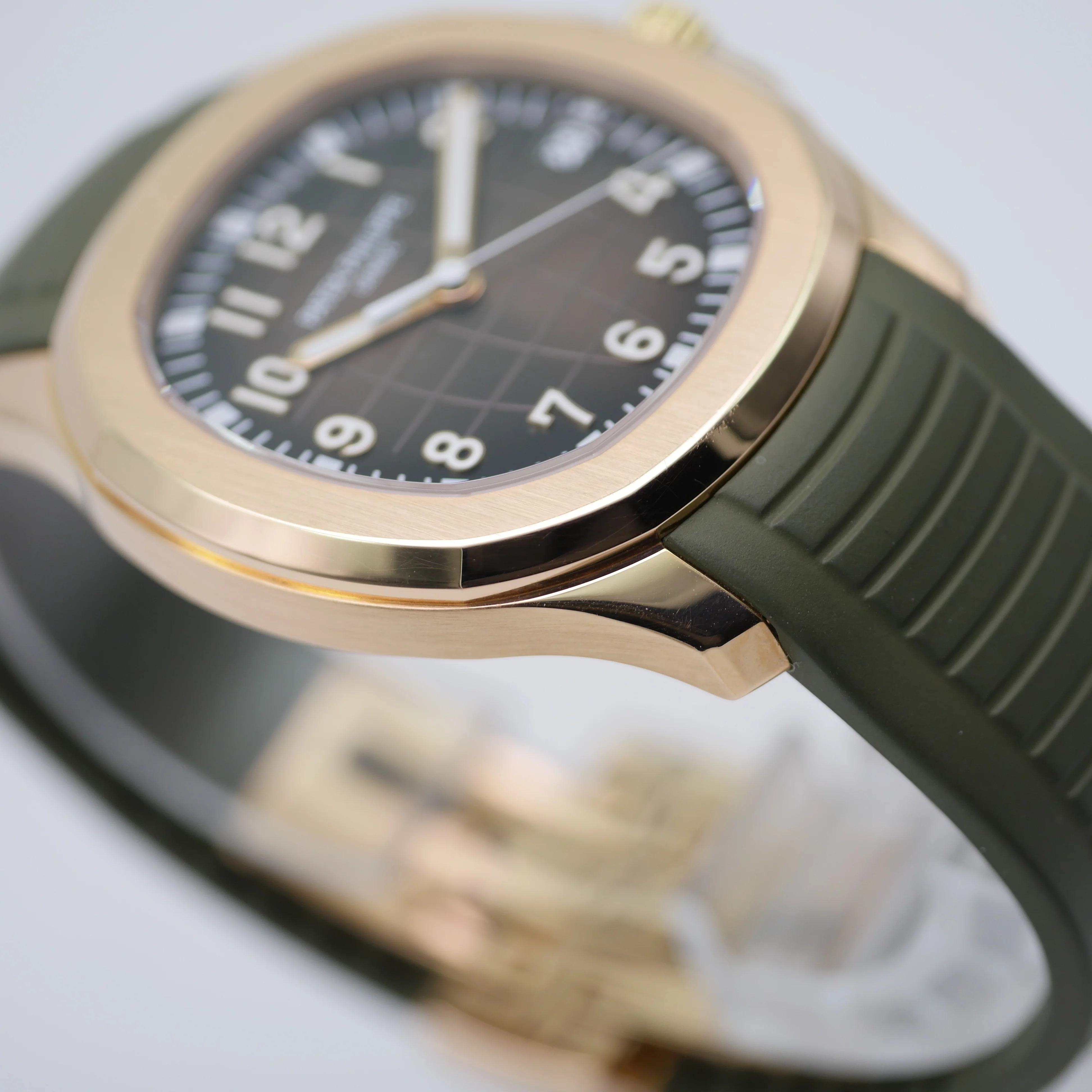 Patek Philippe Aquanaut – Ref. 5167R-001, like new – 8/11