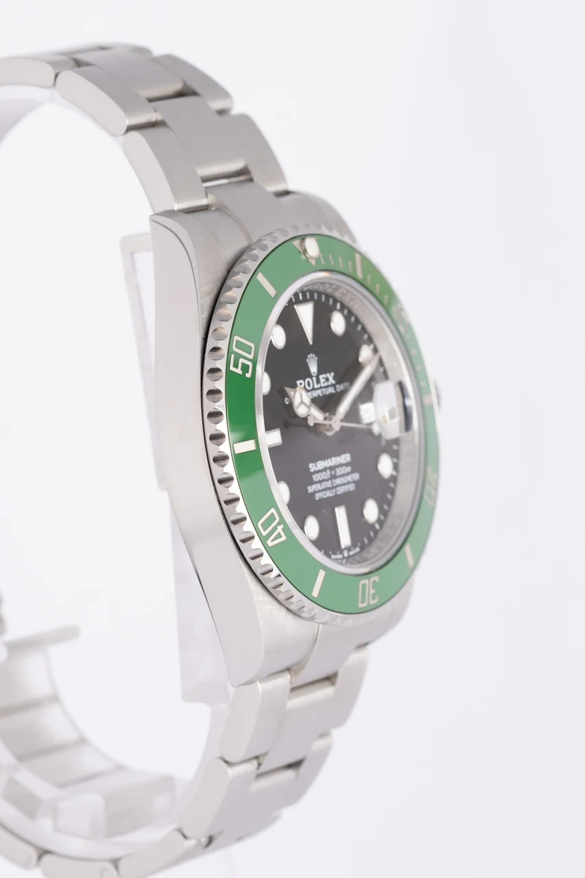 Rolex Submariner – Ref. 126610LV, very good – 3/10
