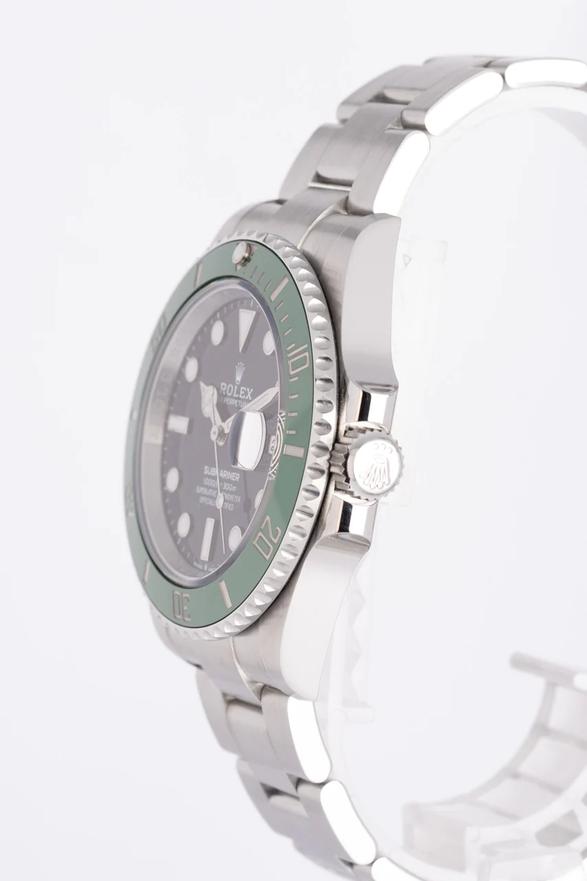 Rolex Submariner – Ref. 126610LV, very good – 5/10