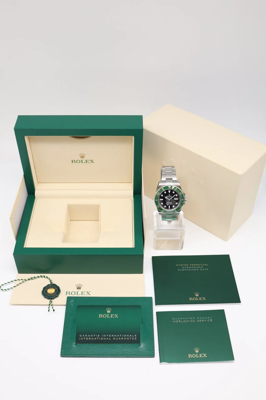 Rolex Submariner – Ref. 126610LV, very good – 9/10