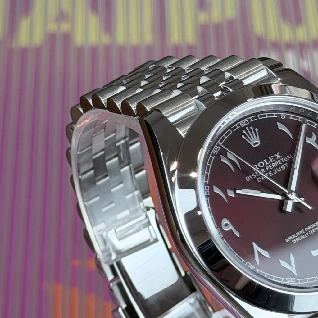 Rolex Datejust – Ref. 126300, Sehr gut – 6/6