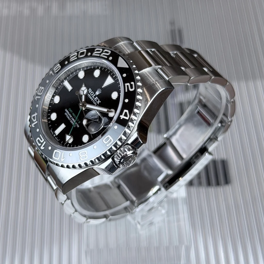 Rolex GMT-Master II – Ref. 126710GRNR, Wie neu – 2/6
