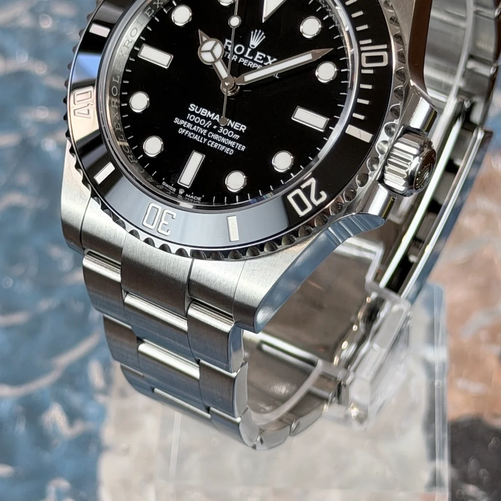 Rolex Submariner – Ref. 124060, Wie neu – 5/6