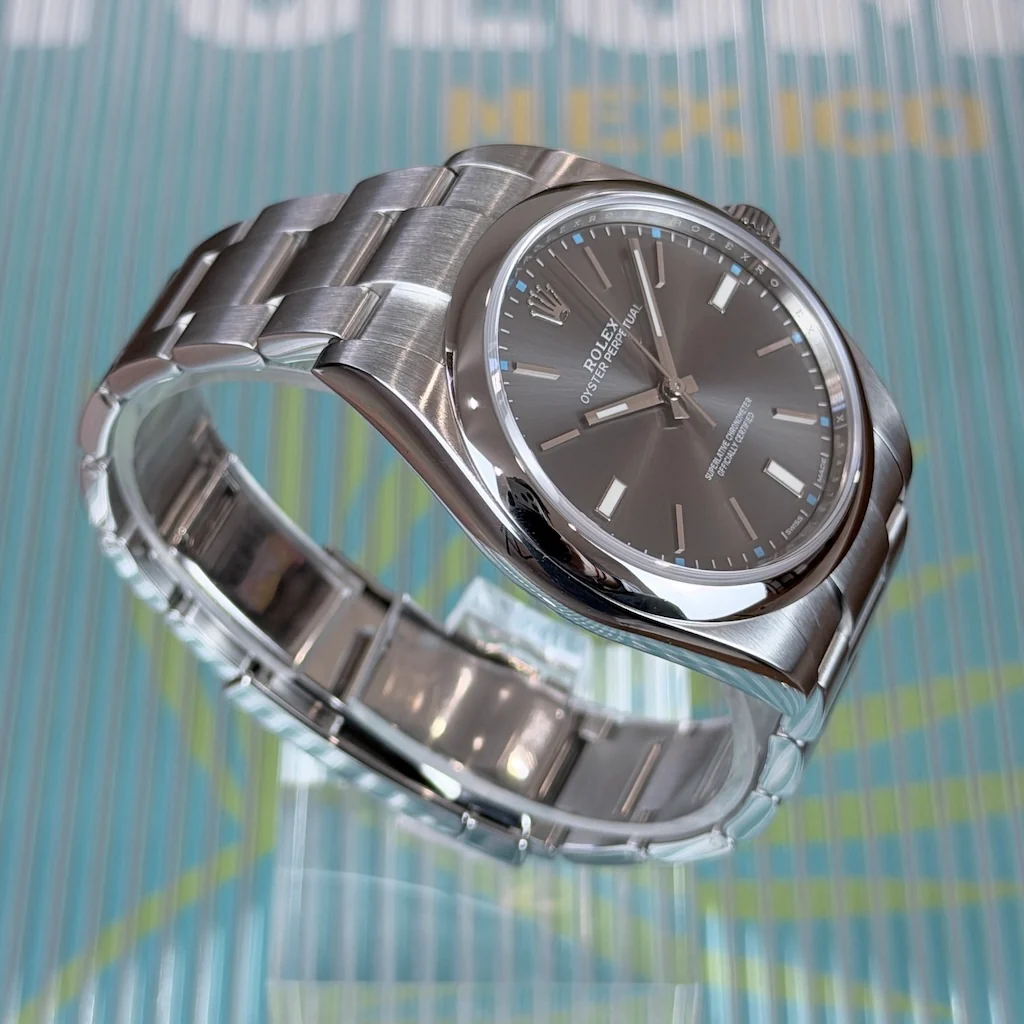 Rolex Oyster Perpetual – Ref. 114300, Sehr gut – 3/6