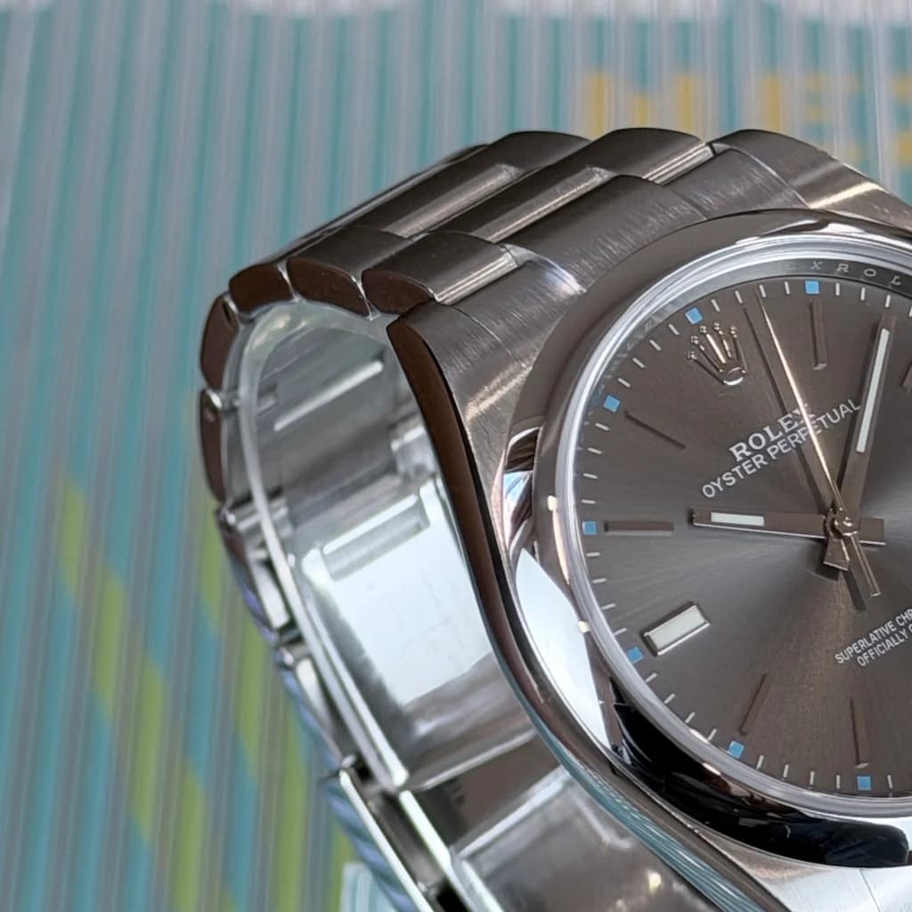 Rolex Oyster Perpetual – Ref. 114300, Sehr gut – Bild 2/6