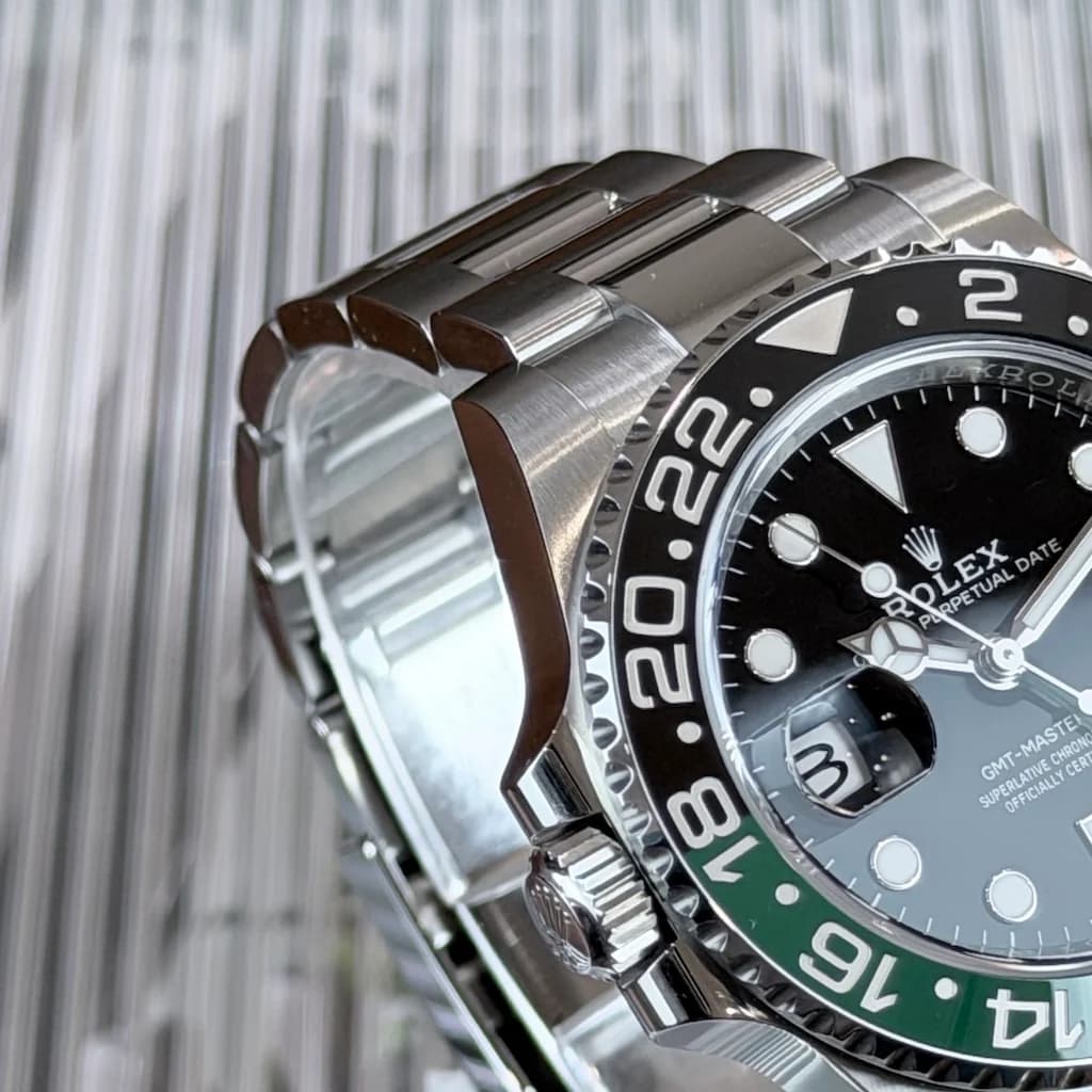 Rolex GMT-Master II – Ref. 126720VTNR, Wie neu – Bild 2/6