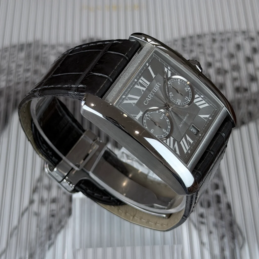 Cartier Tank – Ref. W5330008, Sehr gut – 3/6