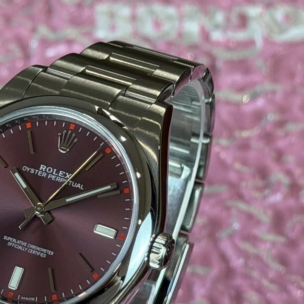 Rolex Oyster Perpetual – Ref. 114300, Sehr gut – 4/6