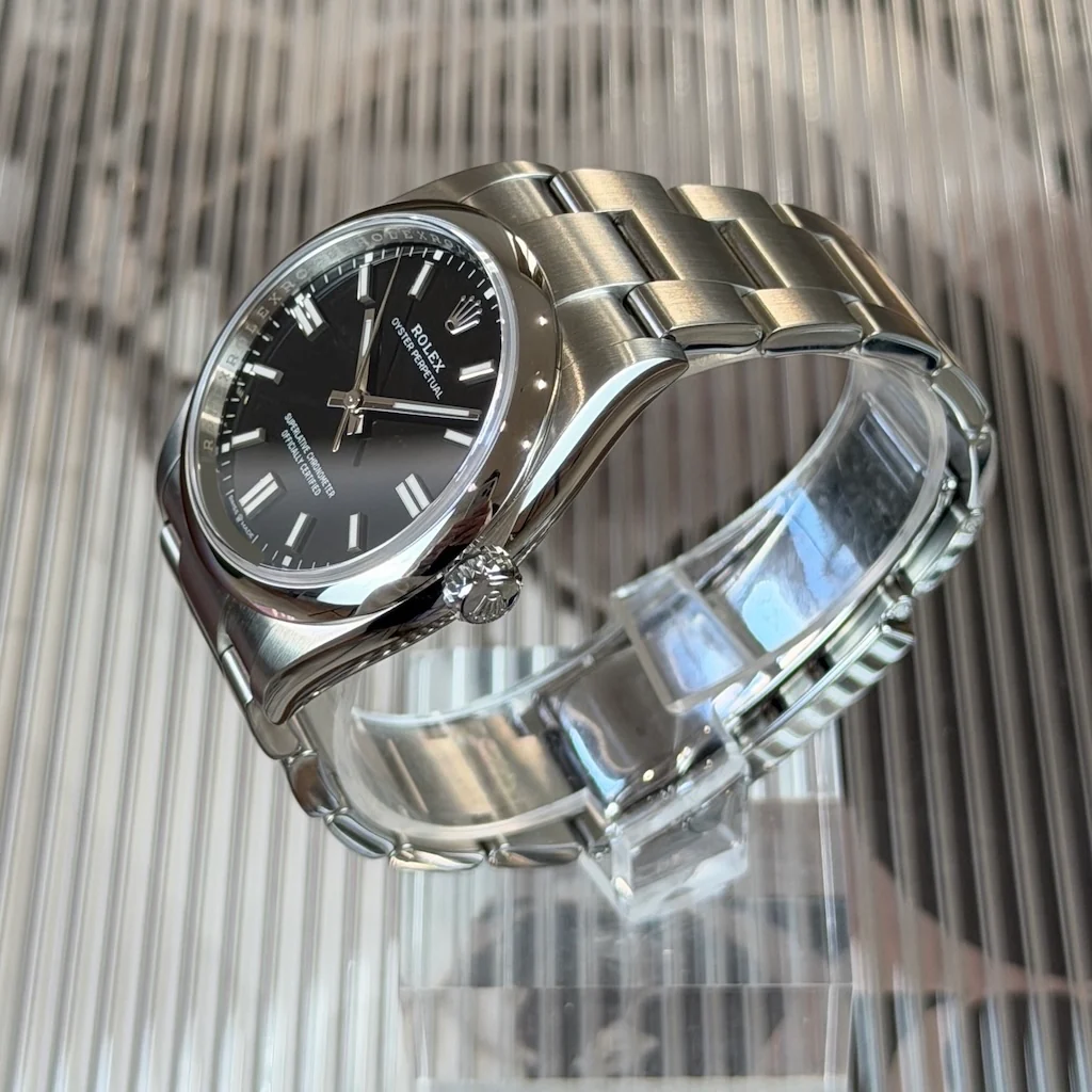 Rolex Oyster Perpetual – Ref. 126000, Wie neu – 2/6