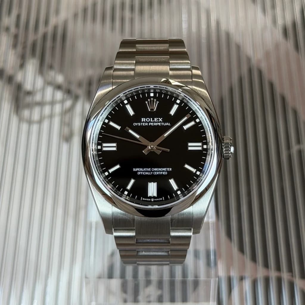 Rolex Oyster Perpetual – Ref. 126000, Wie neu