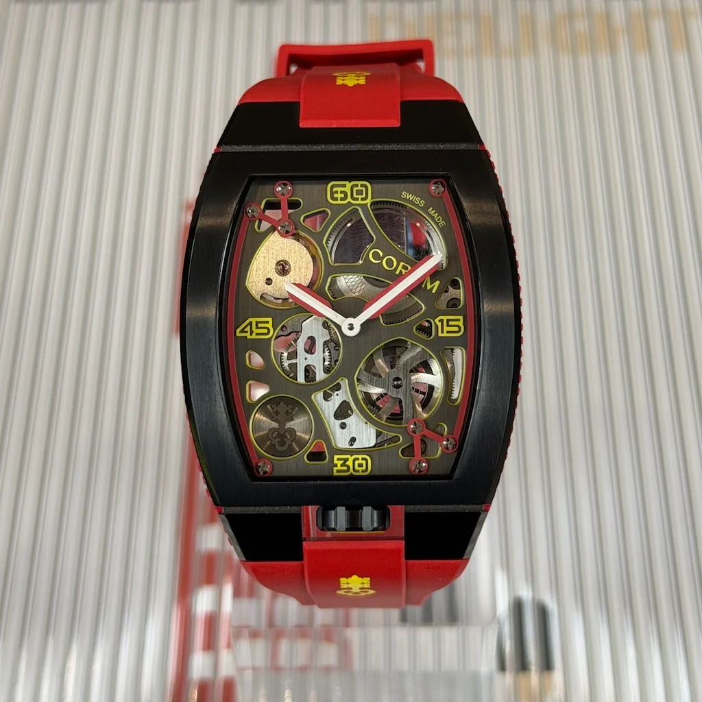 Corum Lab 1 Red – Ref. 410.100.95/F371.AR01, Wie neu – 1/6