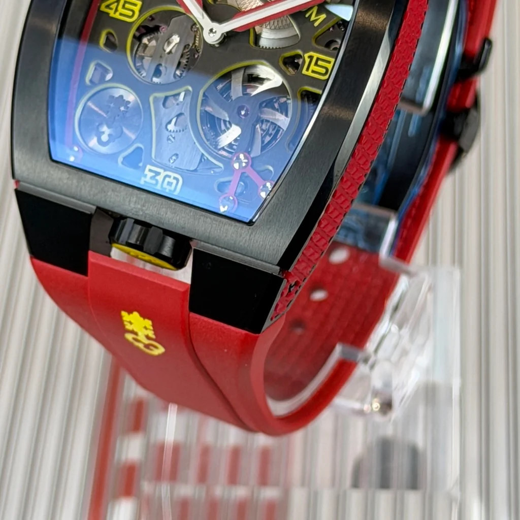 Corum Lab 1 Red – Ref. 410.100.95/F371.AR01, Wie neu – 5/6