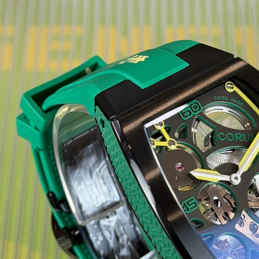 Corum Lab 1 – Ref. 410.100.95/F377.AV20, like new – Image 2/6
