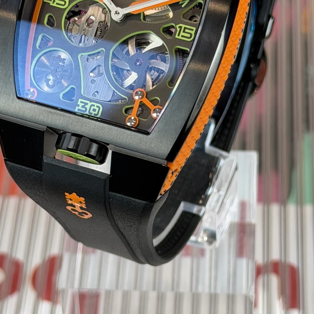 Corum Lab 1 – Ref. 410.100.95/F374.AO20, Wie neu – 5/6