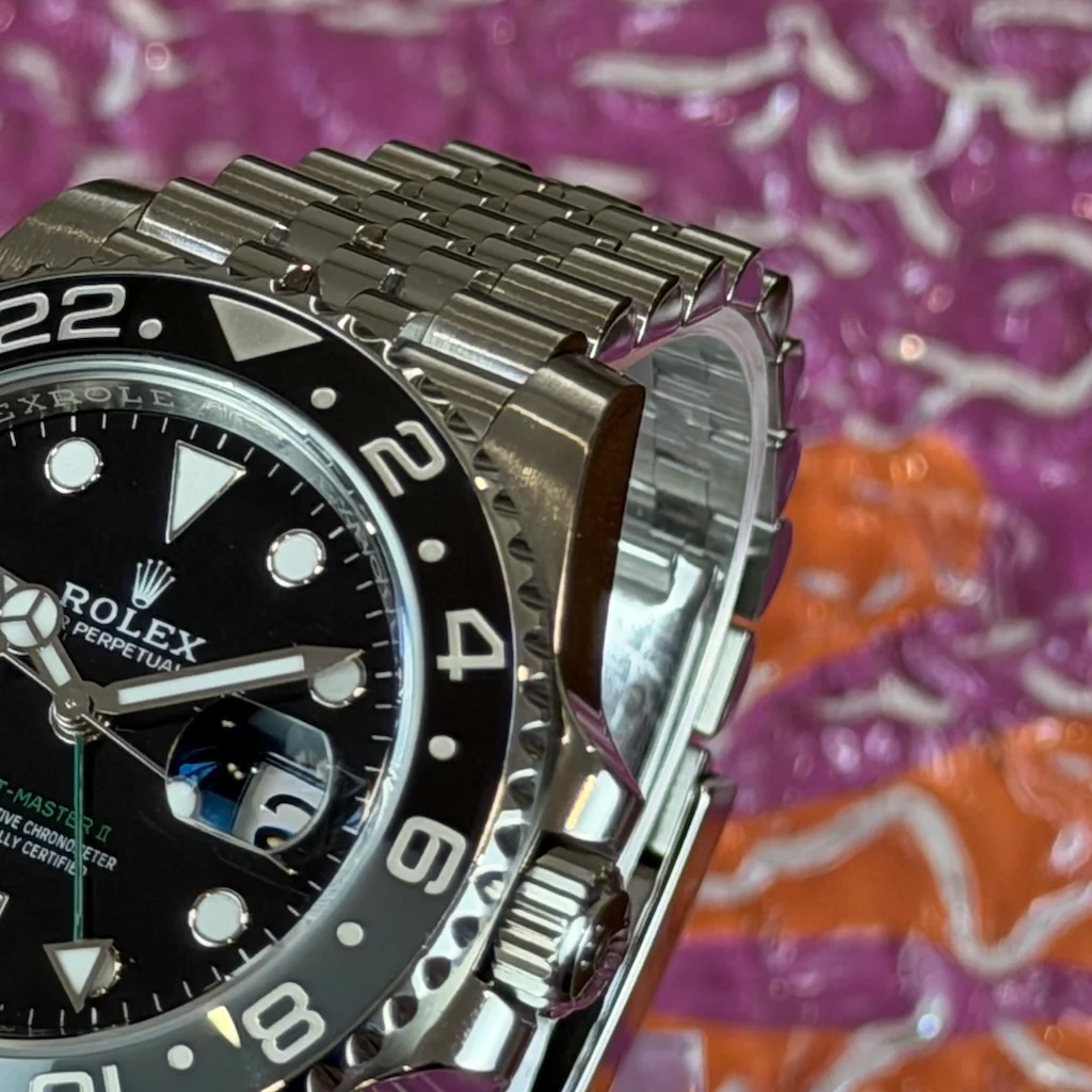 Rolex GMT-Master II – Ref. 126710GRNR, very good – 4/6
