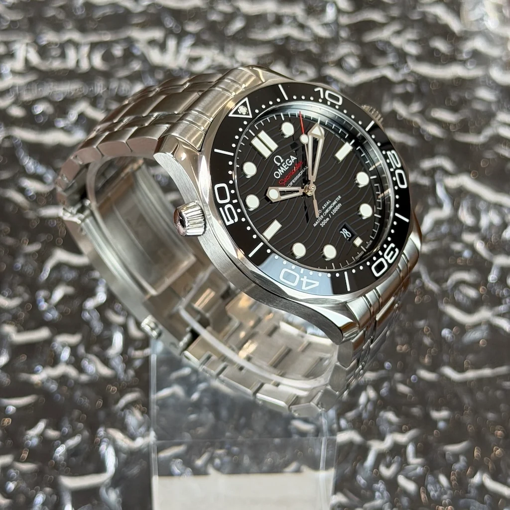 Omega Seamaster Diver 300M – Ref. 210.30.42.20.01.001, Sehr gut – 3/6