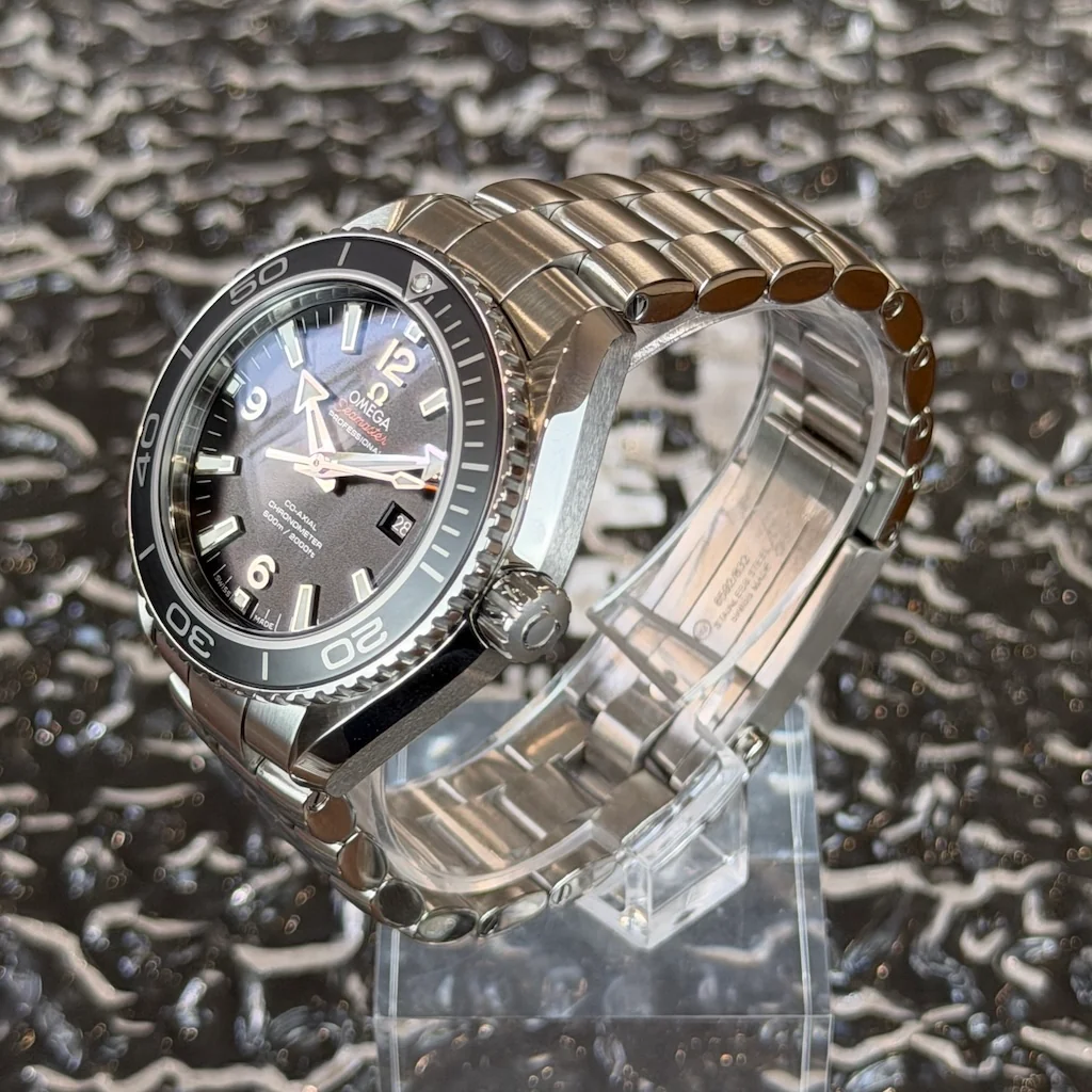 Omega Seamaster Planet Ocean – Ref. 232.30.38.20.01.001, very good – 2/6
