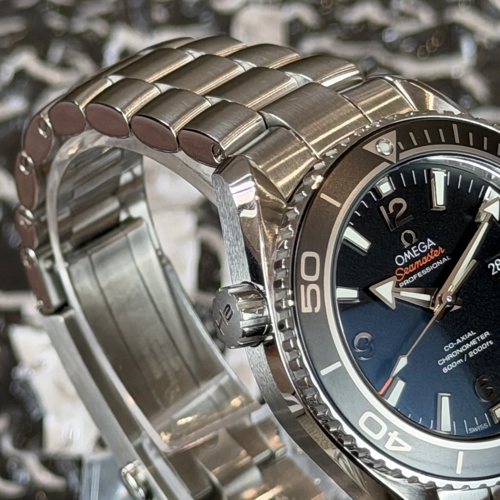 Omega Seamaster Planet Ocean – Ref. 232.30.38.20.01.001, very good – 6/6
