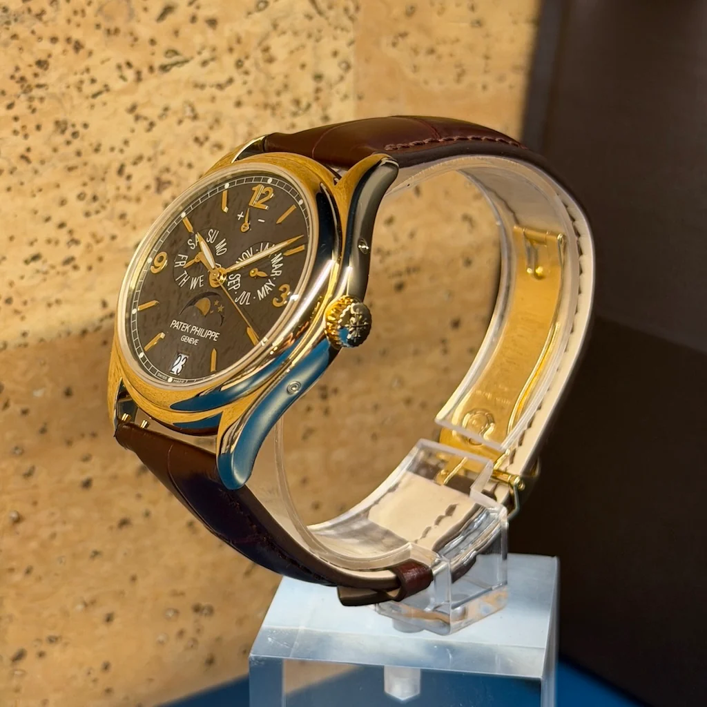 Patek Philippe Annual Calendar – Ref. 5146J-010, Sehr gut – 2/6