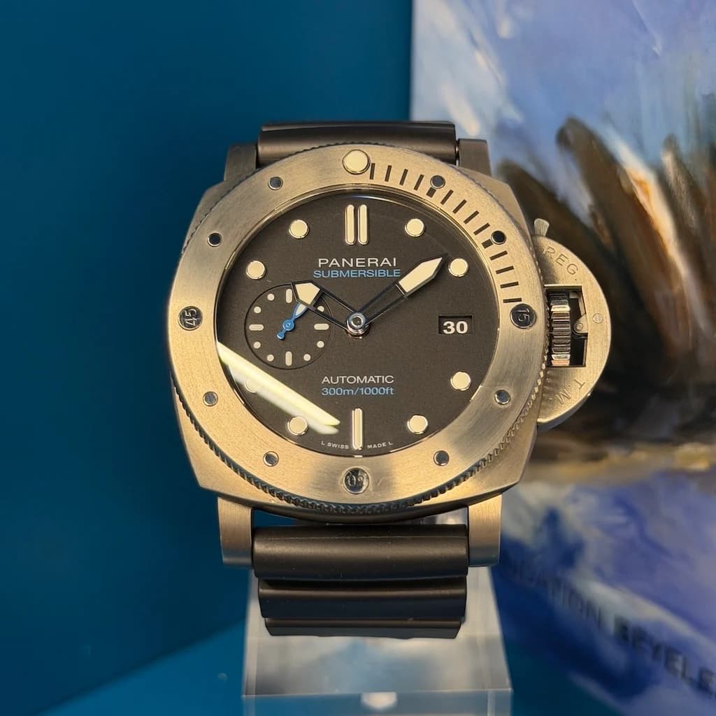 Panerai Submersible – Ref. PAM01305, Sehr gut