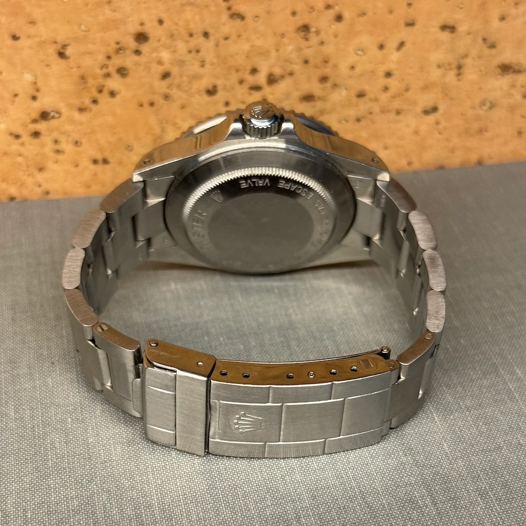 Rolex Sea-Dweller – Ref. 16660, very good – 4/4