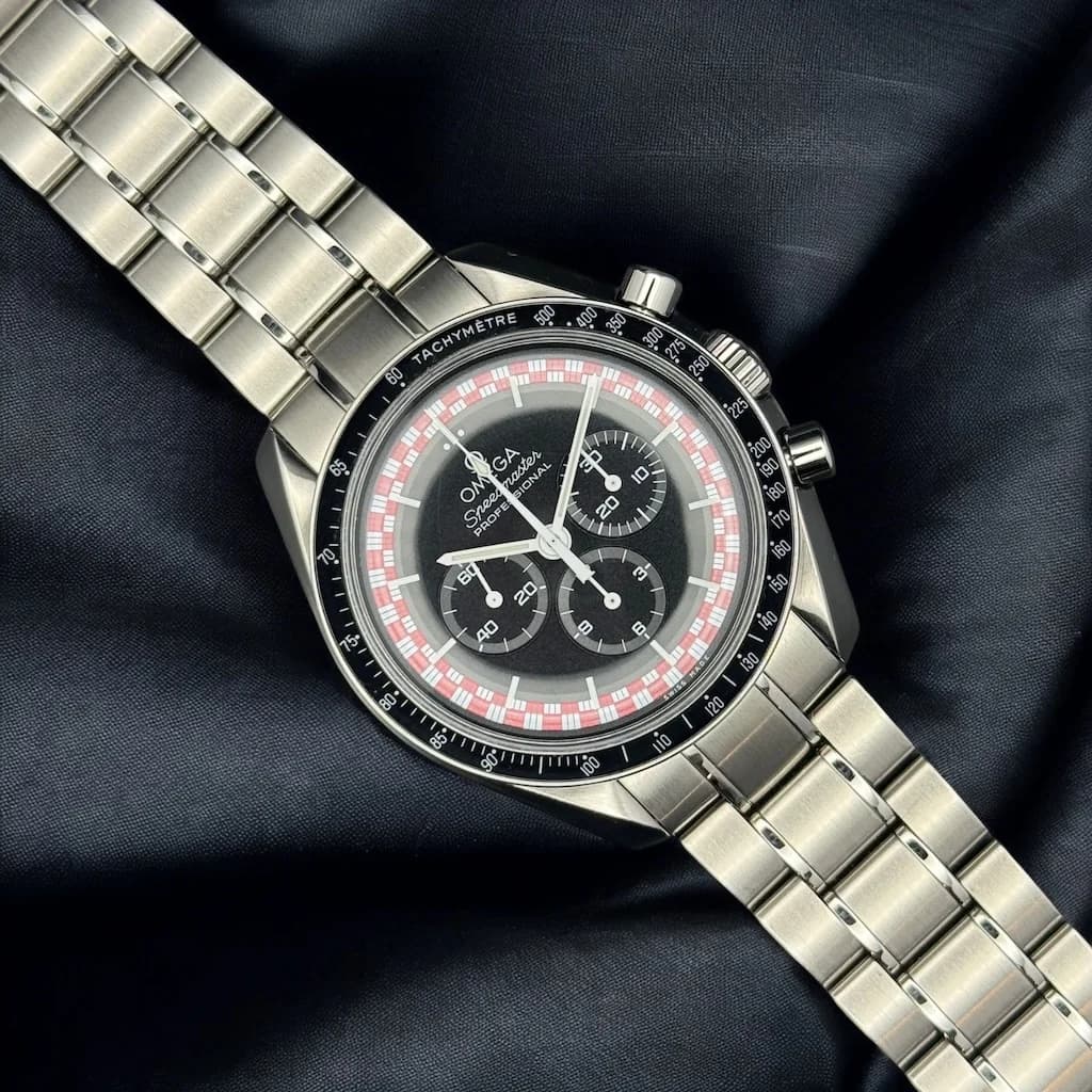 Omega Speedmaster – Ref. 311.30.42.30.01.004, Sehr gut