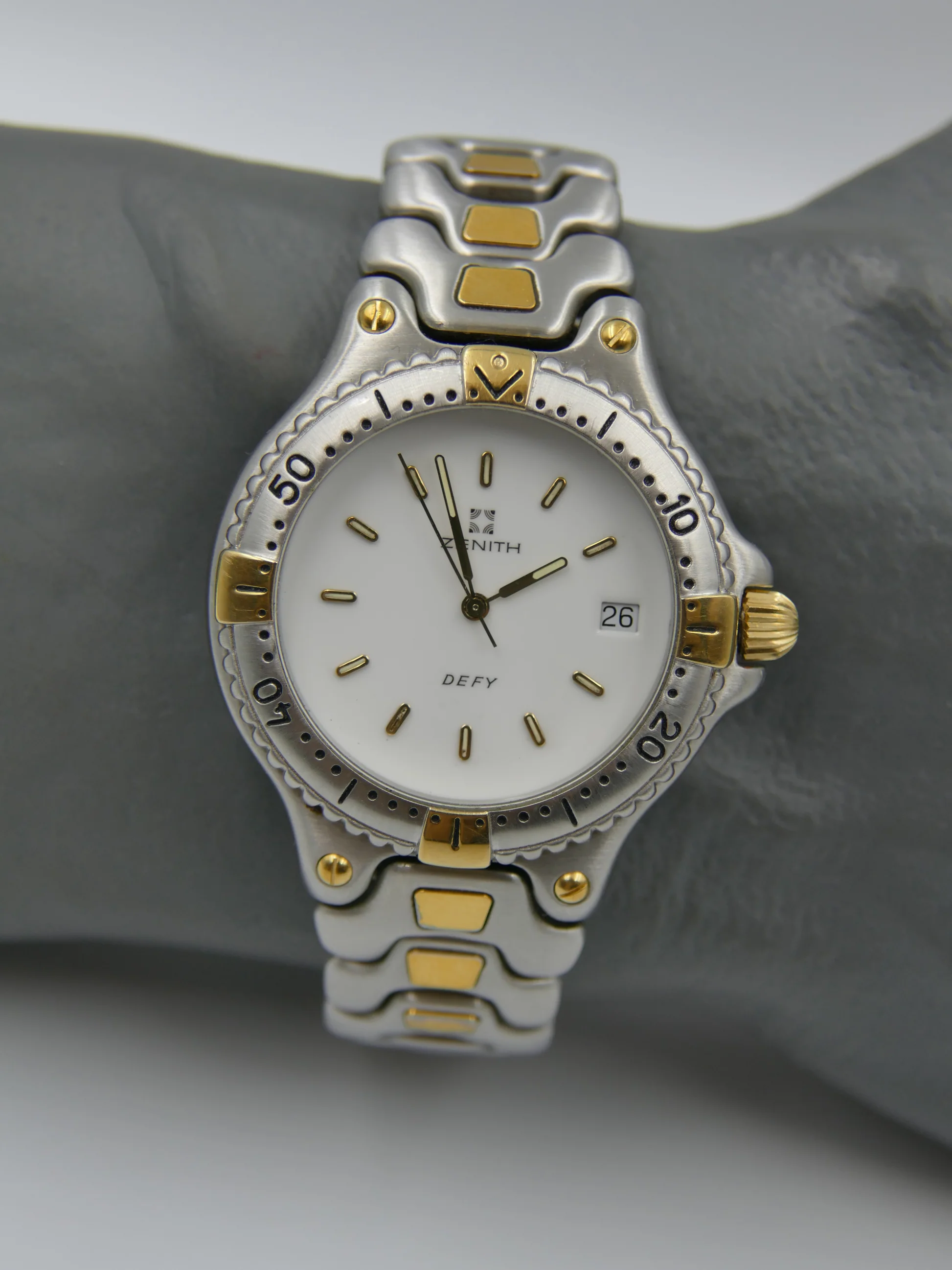 Zenith Defy – Ref. 59.2000.337, used – Image 2/18