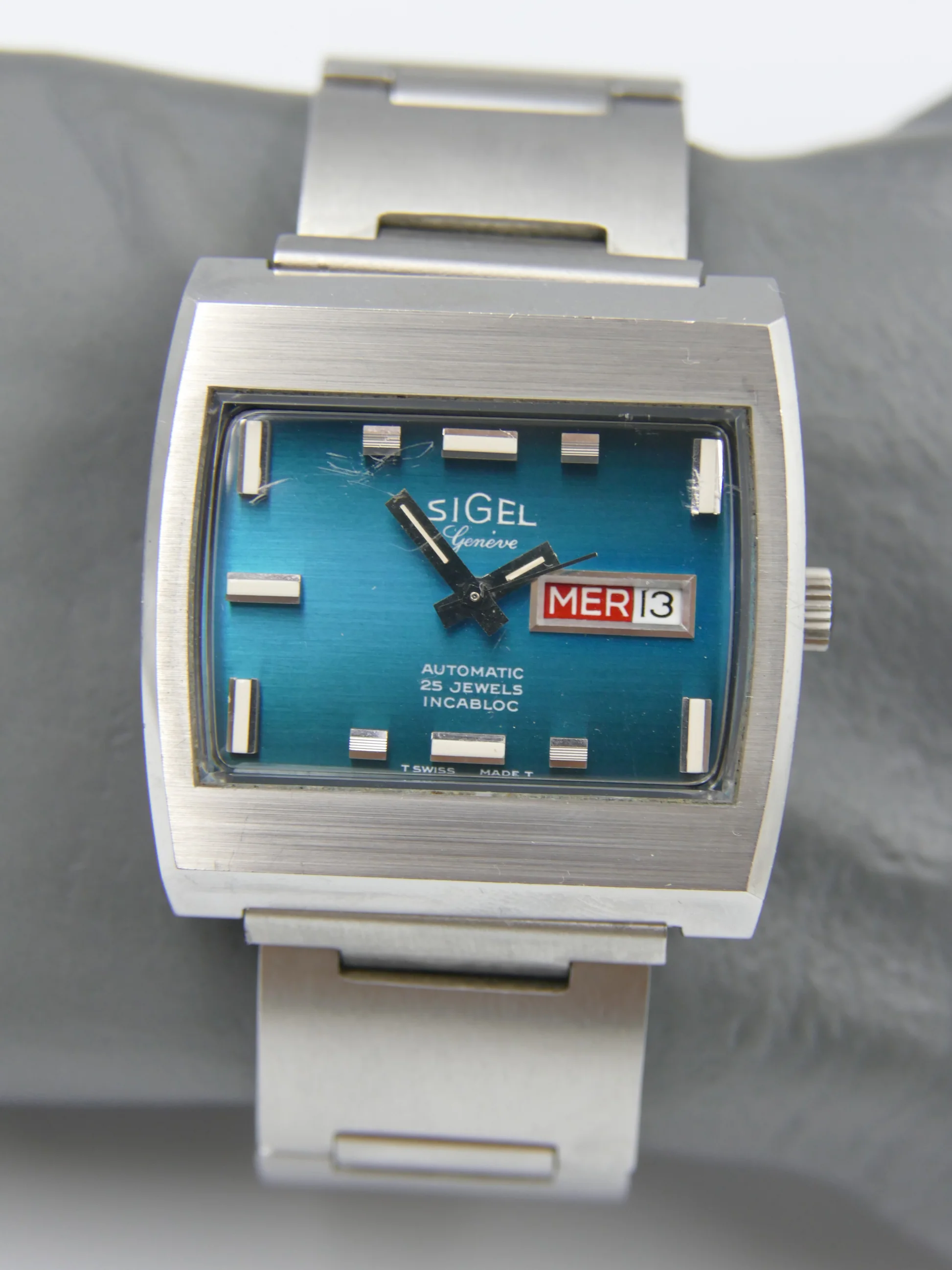 Sigel TV Geneve – Gebraucht – 4/15