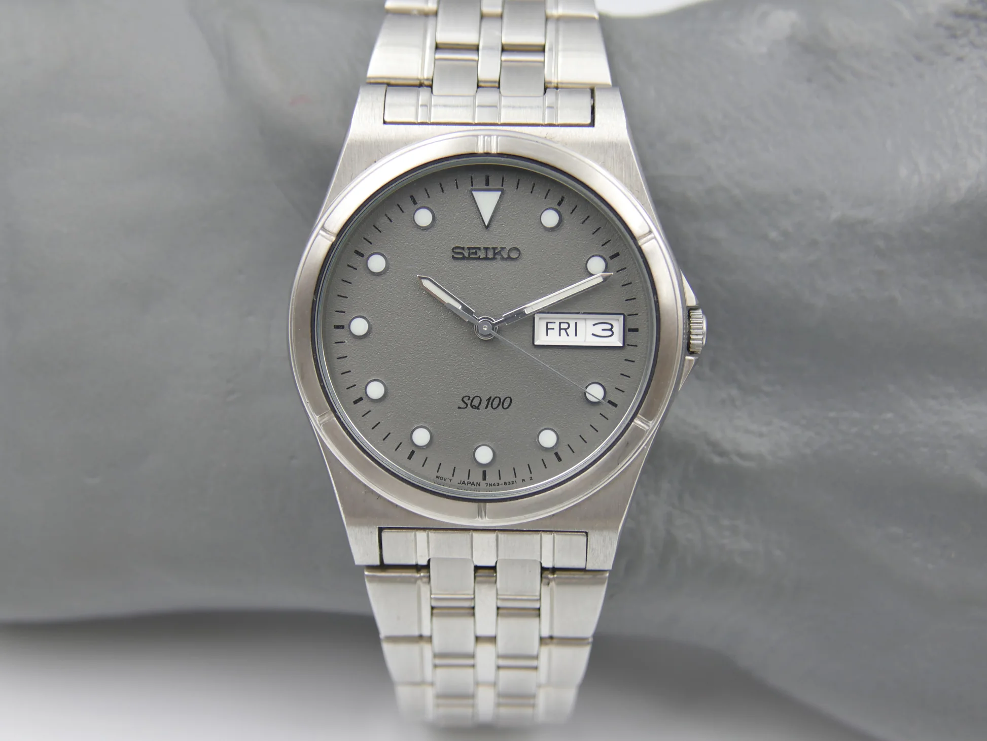 Seiko SQ – Ref. 7N43-8200, Neu – 13/15