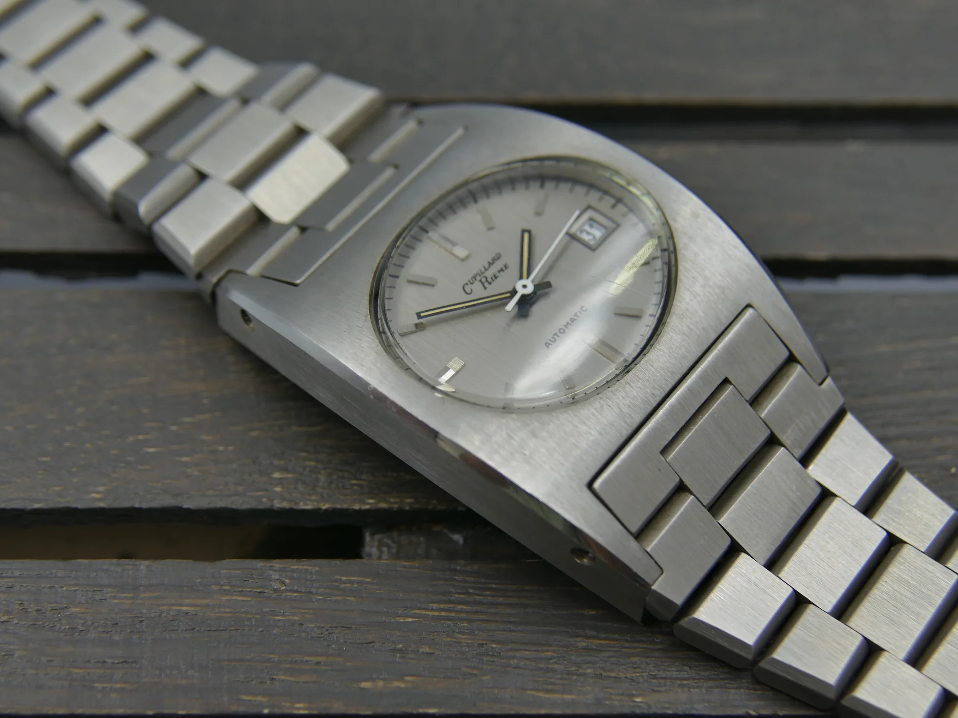 Old Stock 70's rare dress mechanical vintage watch NOS – Ref. 25604, Neu – 2/17
