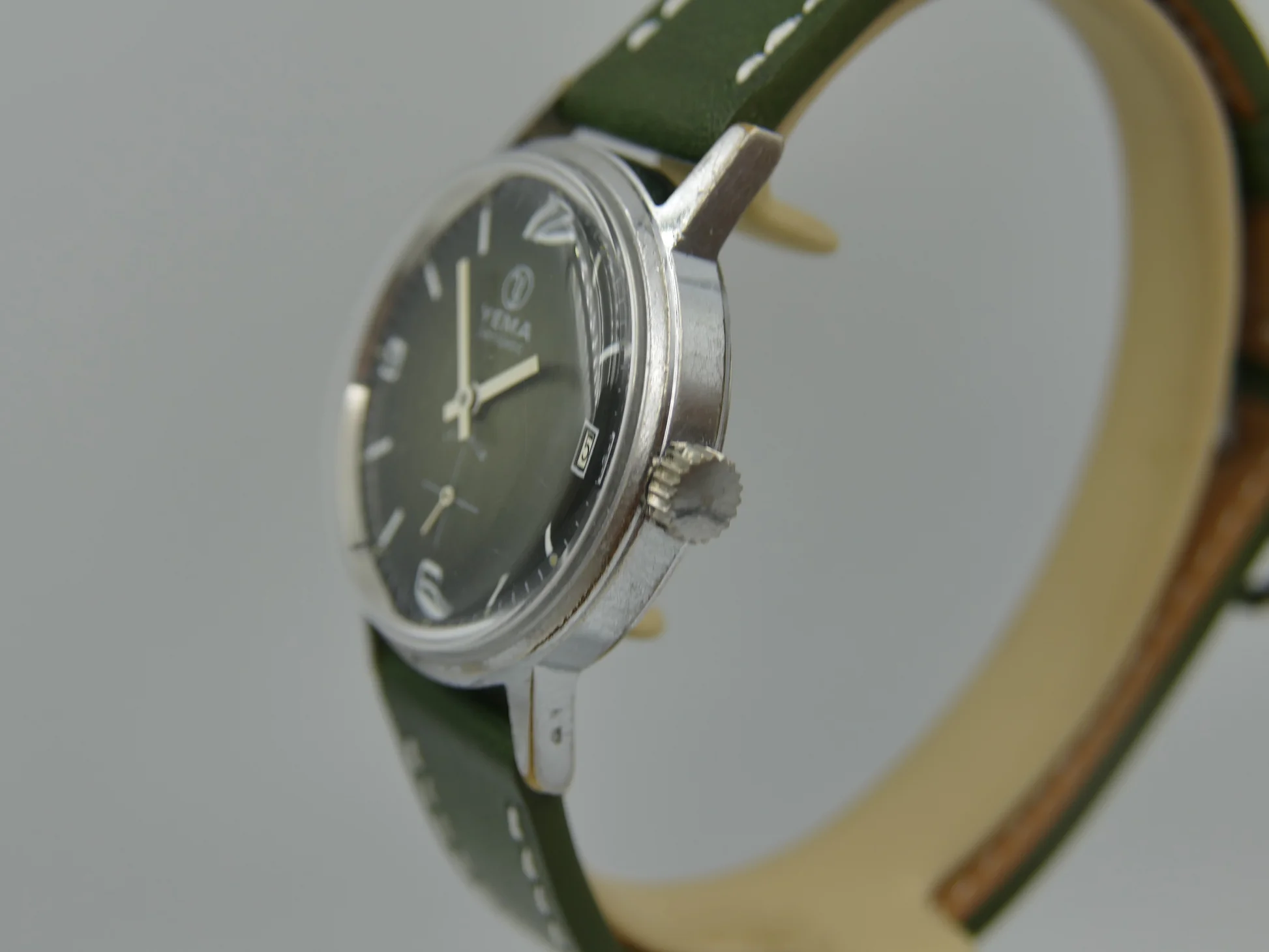 Yema 70s vintage watch green hand wind Cupillard – Ref. 233-69, Gebraucht – 6/20
